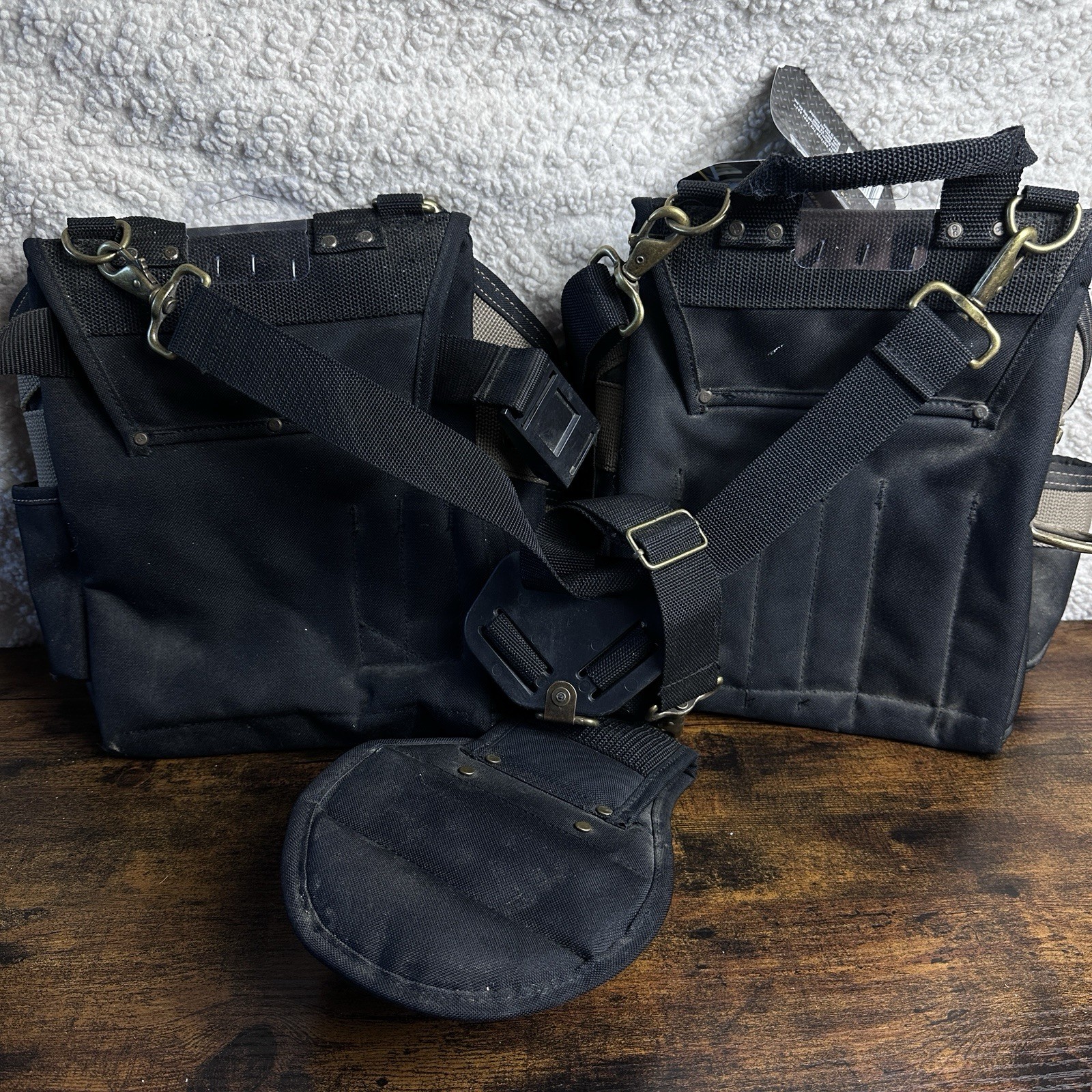 CLC 1614 Professional Carpenters Combo Tool Belt Black 23 Pockets Rugged Work