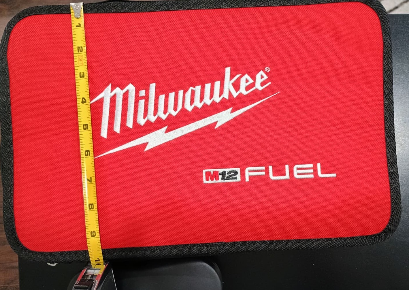 Milwaukee M12 FUEL 14″ Contractor Tool Bag Soft Case Tote Zipper NEW
