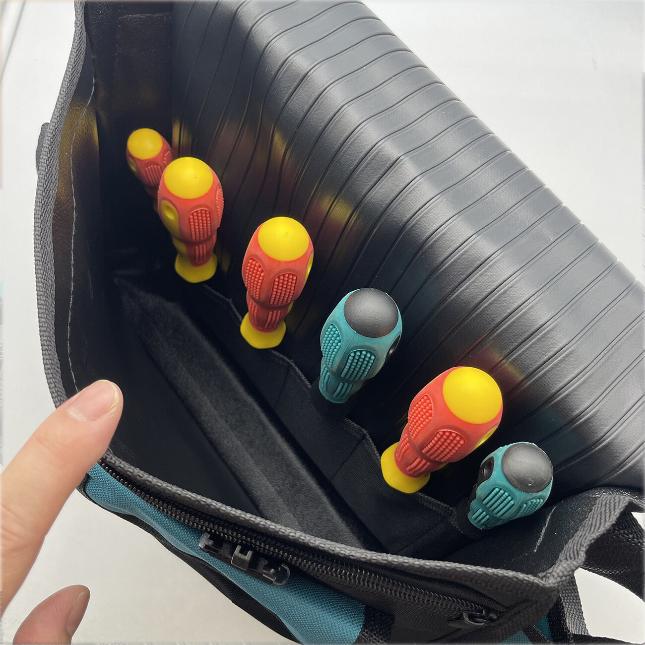 14″ Electrician Large Tool Bag Multi Pockets Storage Portable 13.78×3.5×11.22in