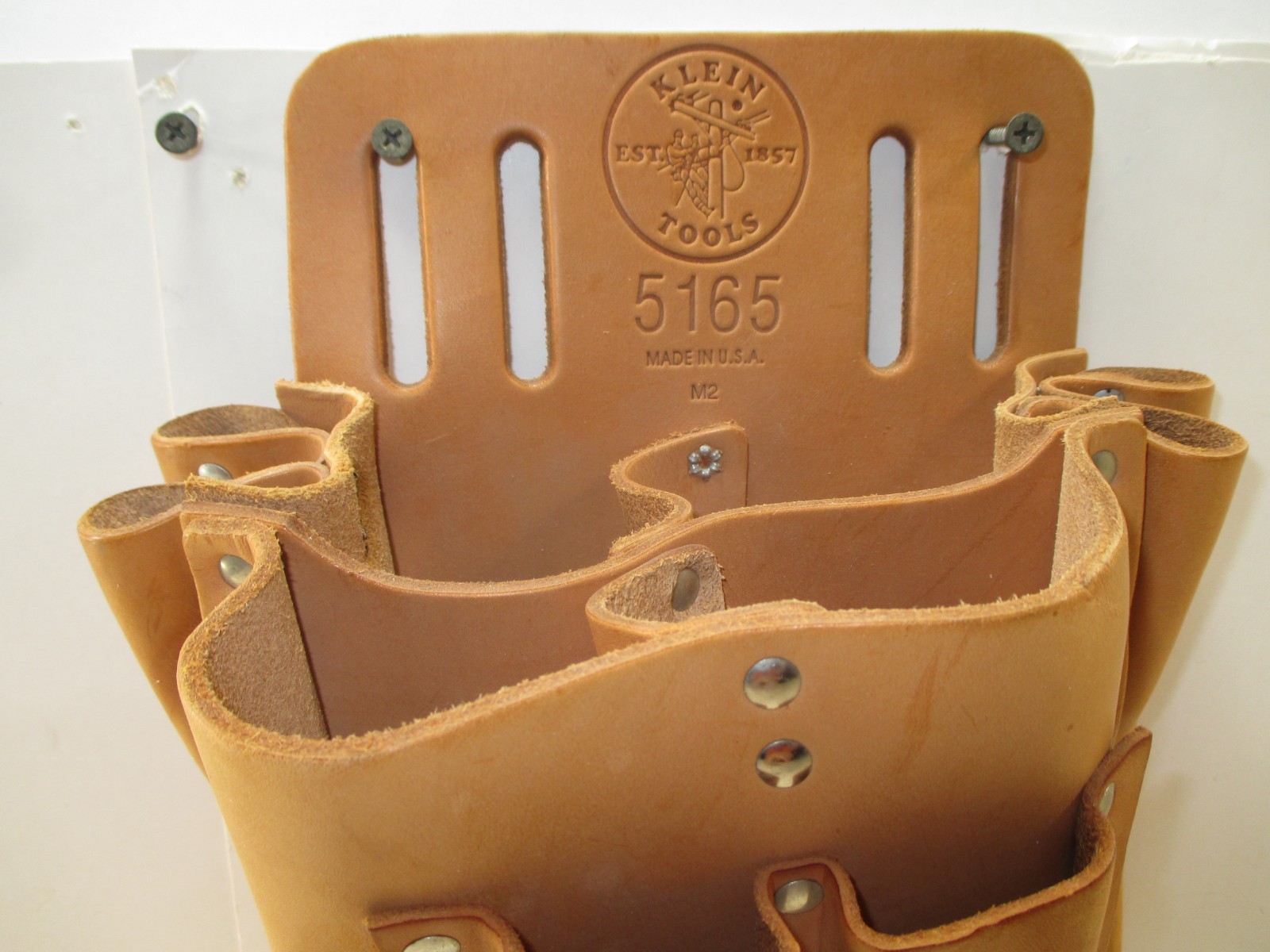 KLEIN TOOLS 5165~10-POCKET -TAN LEATHER TOOL POUCH~TAPE THONG~KNIFE SNAP~U.S.A.