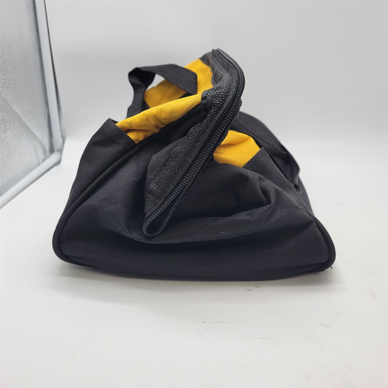 DEWALT 33CM» Mini Heavy Duty Contractor Tool Bag [N037466]