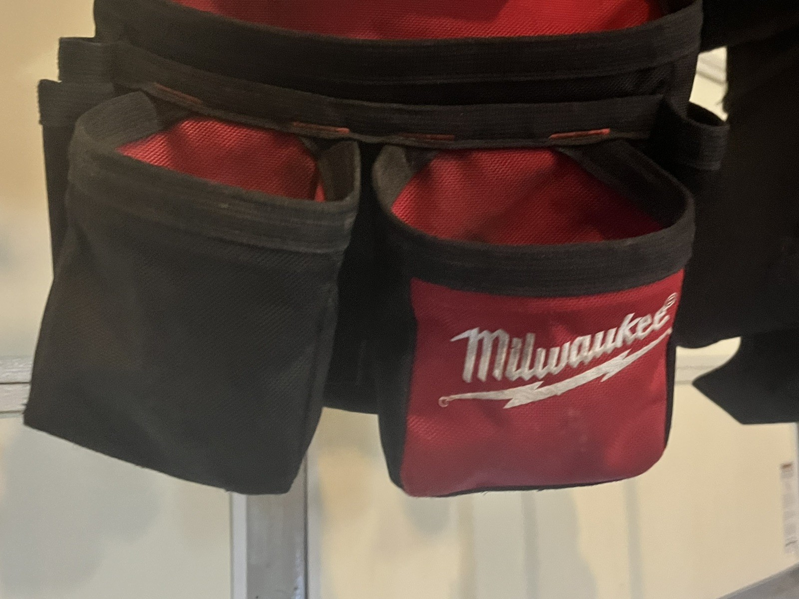 Milwaukee 48-22-8120 30 – 53-Inch 24-Pocket Suspension Rig Contractor Work Belt
