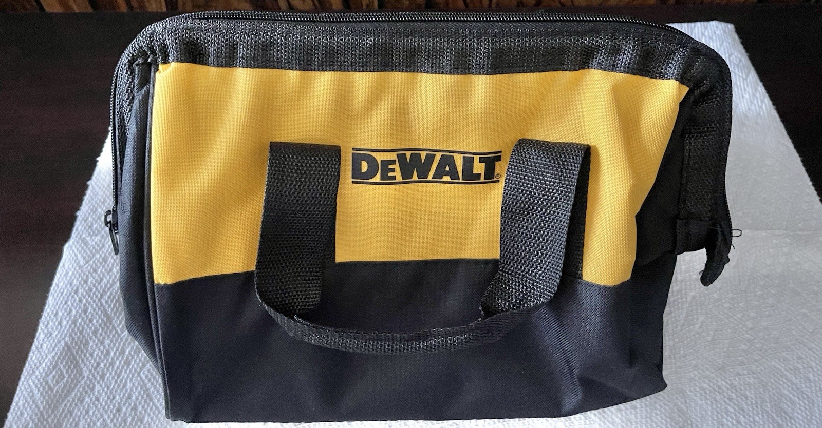 NEW Dewalt Large Nylon 13 x 10 x 10 Collapsable Tool Bag Tote