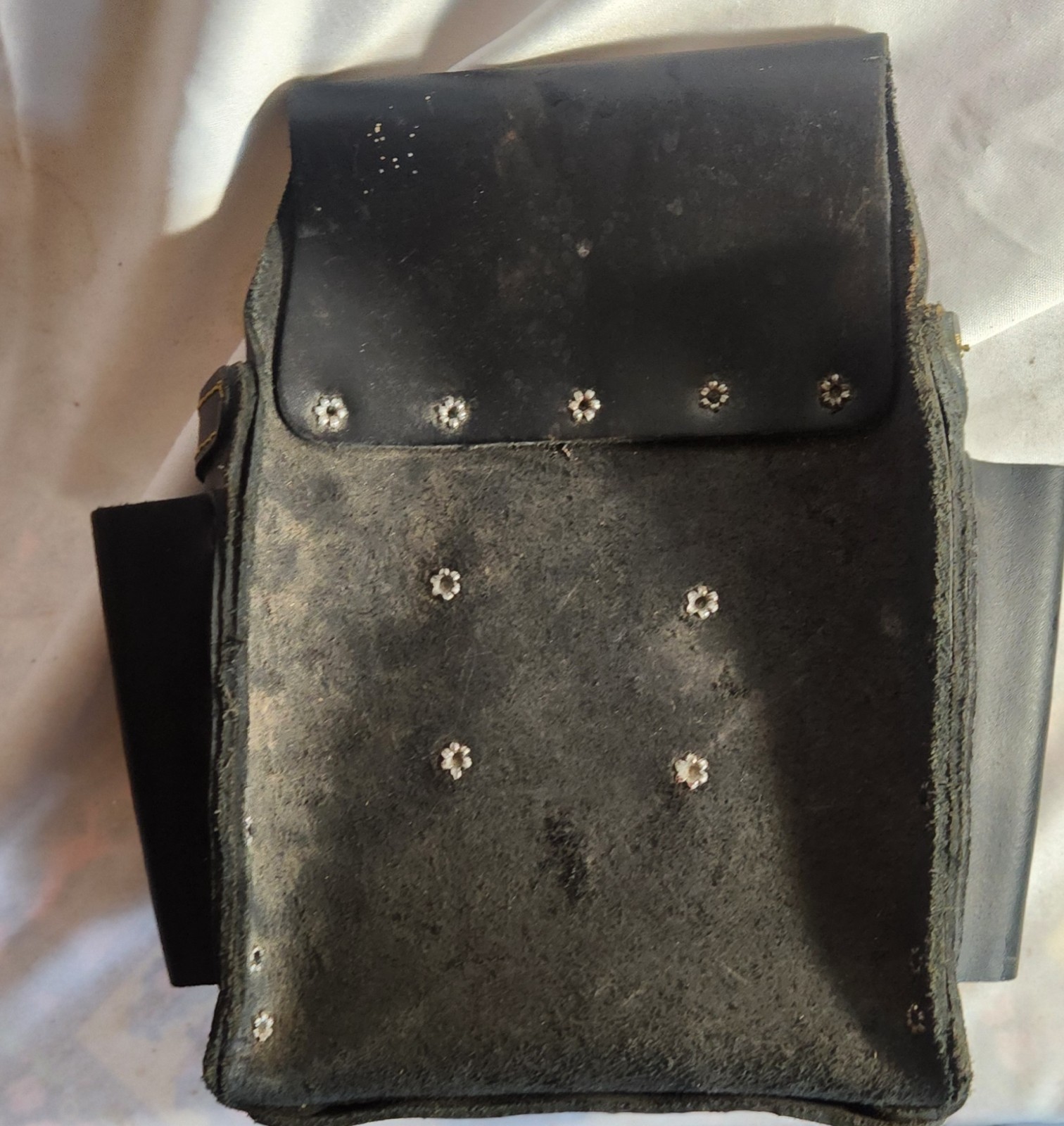 DEWALT Black Leather Tool Belt Pouch Tool Holster with Multiple Pockets