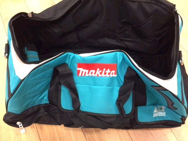 MAKITA 831269-3 Super Heavy Tool Bag with Trolley Cart LXT 64cmx34cmx28cm