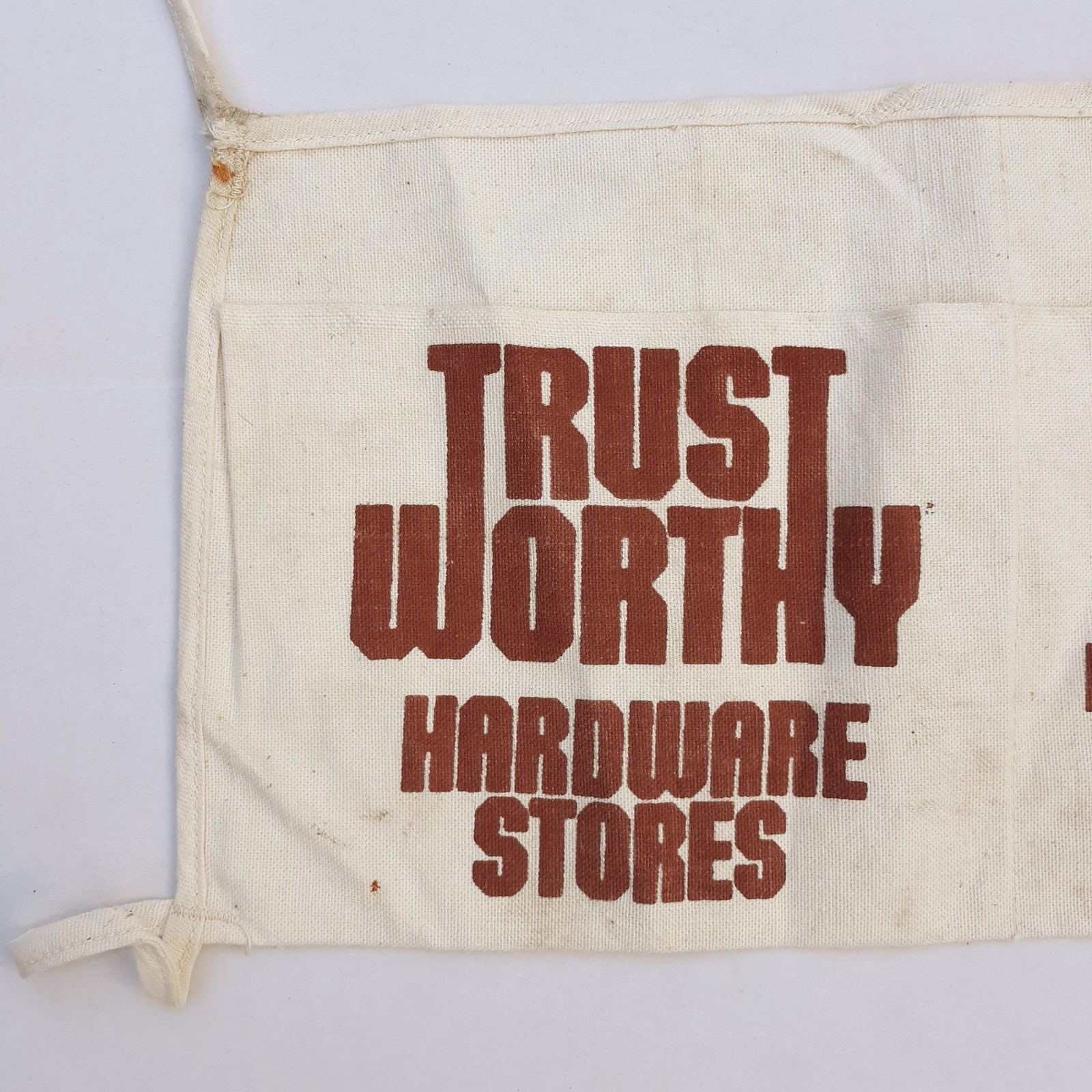 Vtg Lewisburg Ohio LOCK HARDWARE Trust Worthy Cloth Carpenter Waist Nail Pouch