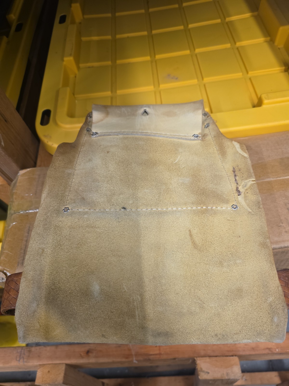 Vintage Leather/Suede Tool Belt Rooster Products Carpenter Tool Pouch R-683