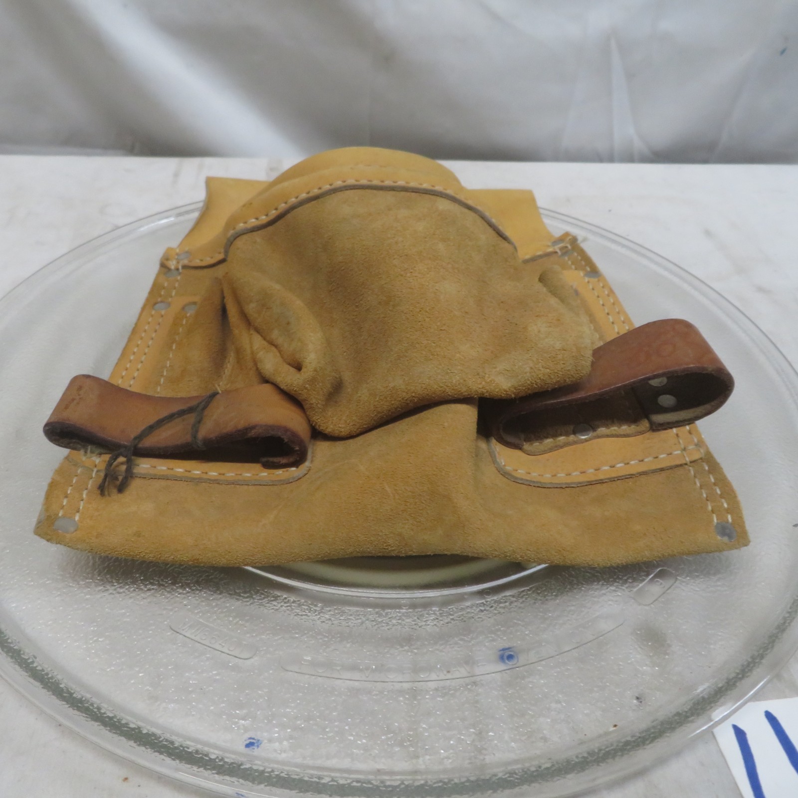 Vintage McGuire-Nicholas No. 823 Tan Cowhide Leather Nail Tool Belt Pouch