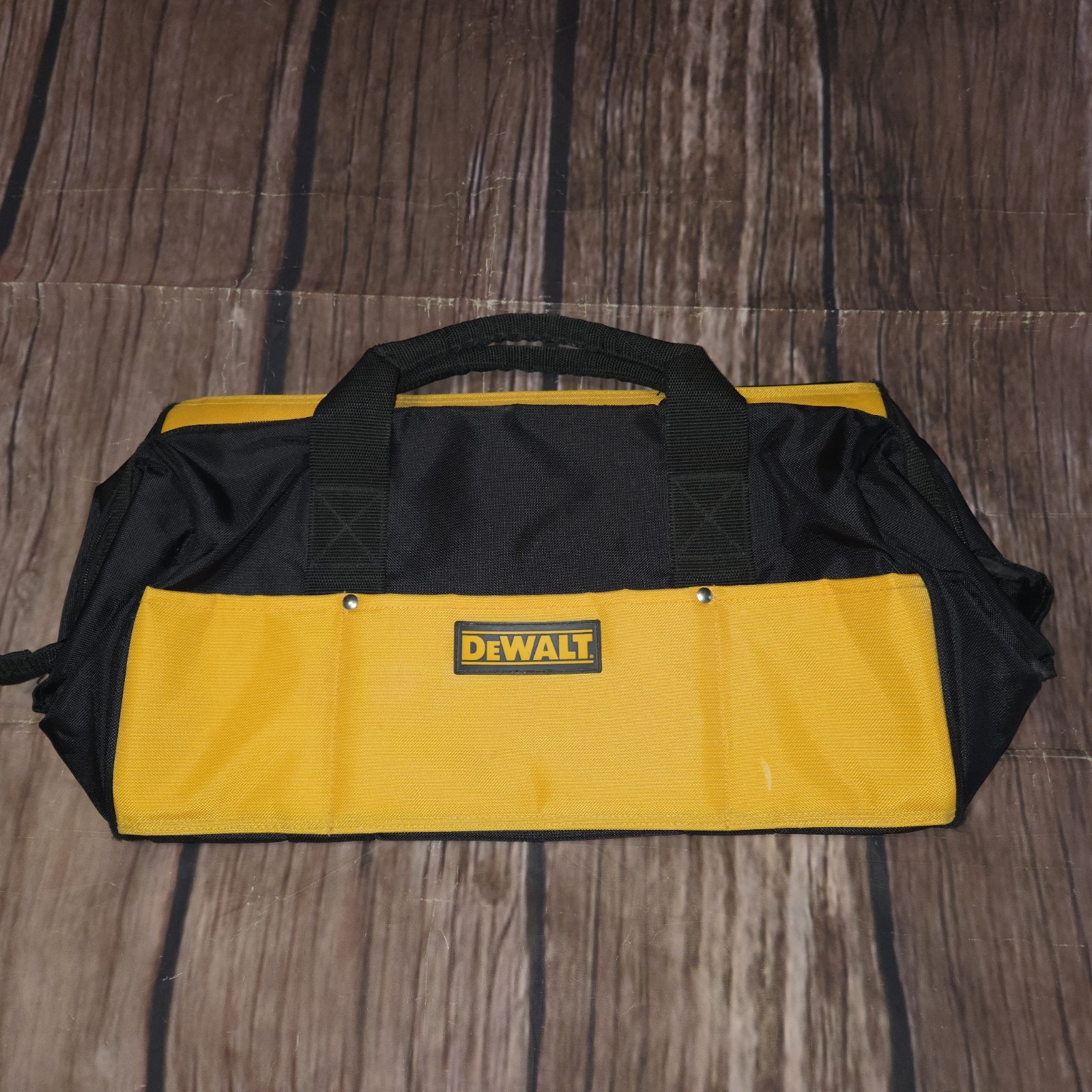 DeWalt Contractor 19″ Canvas Tool Tote Bag (19″ x 12″ x 10″) Lightly Used