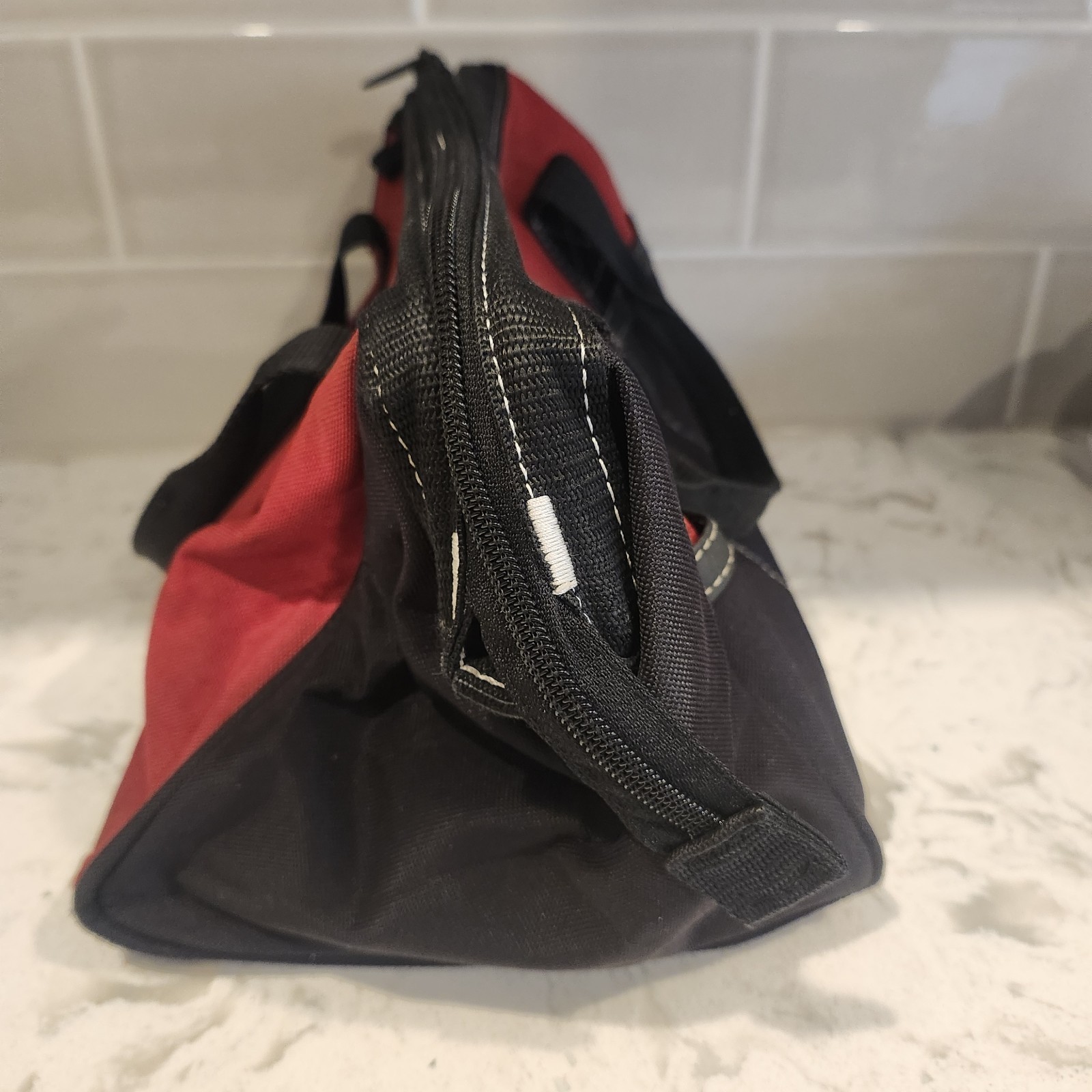 Husky • Home Depot – 11 in SMALL TOOL BAG with Zipper – Pre Owned