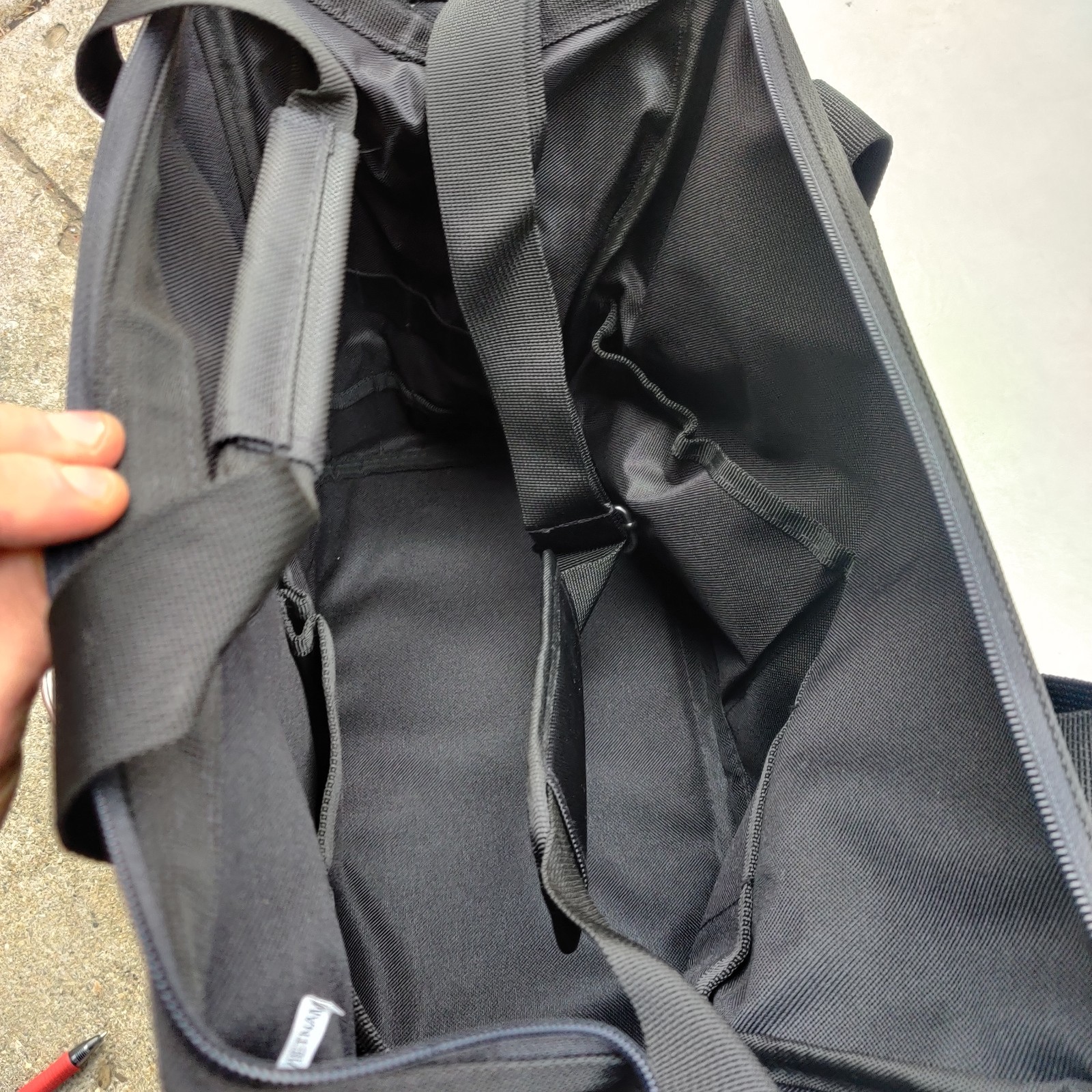 15″ 35 Pocket Heavy Duty Tool Bag – Brightroom: Utility Storage, Black,