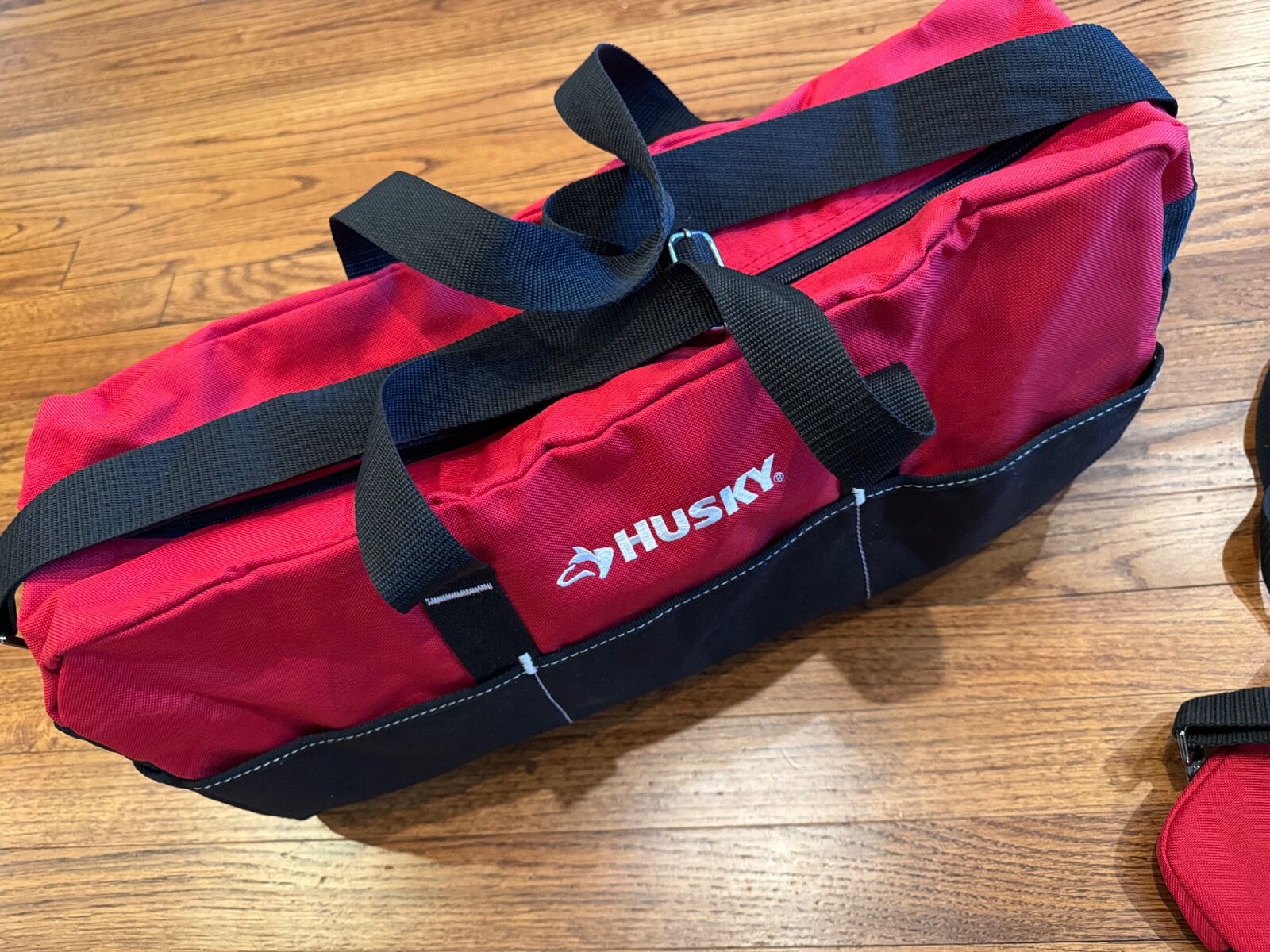 2 NWOT Husky Water Resistant 10 Pocket Tool Bags 20″ x 6″ x 9″ Buyer gets both