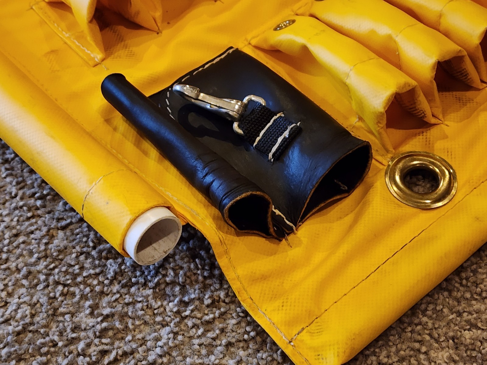ESTEX 1829-DP Aerial Tool Apron Vinyl Coated Nylon and Canvas