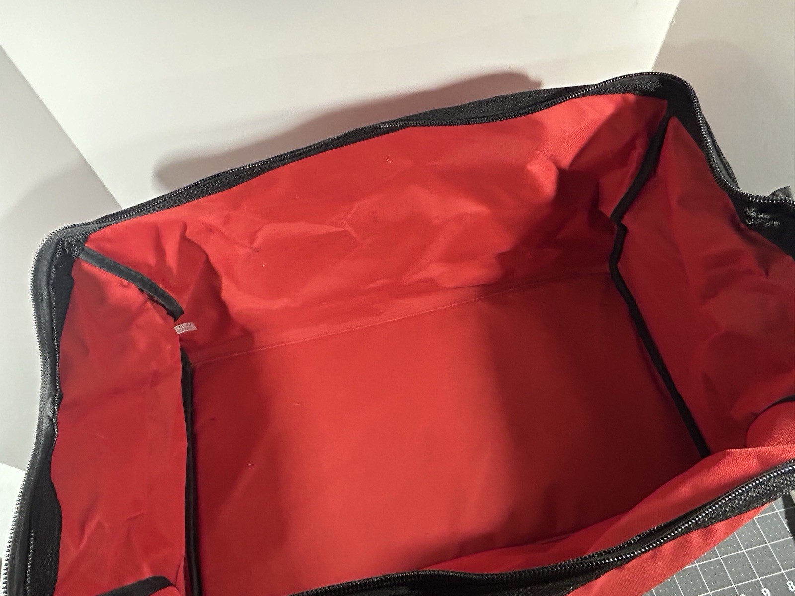 Milwaukee 902033036 22 inch Tool Bag – Red