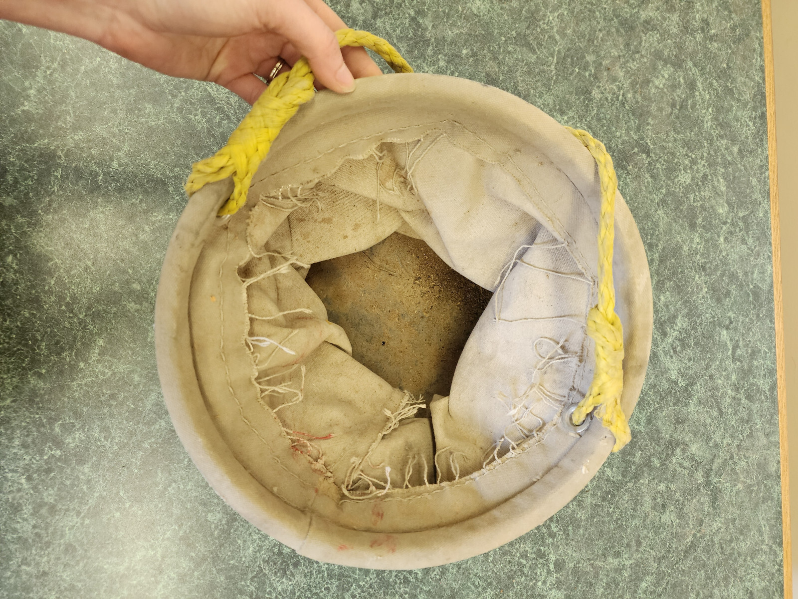 Estex Basic Canvas Bucket With Swivel Snap 2070