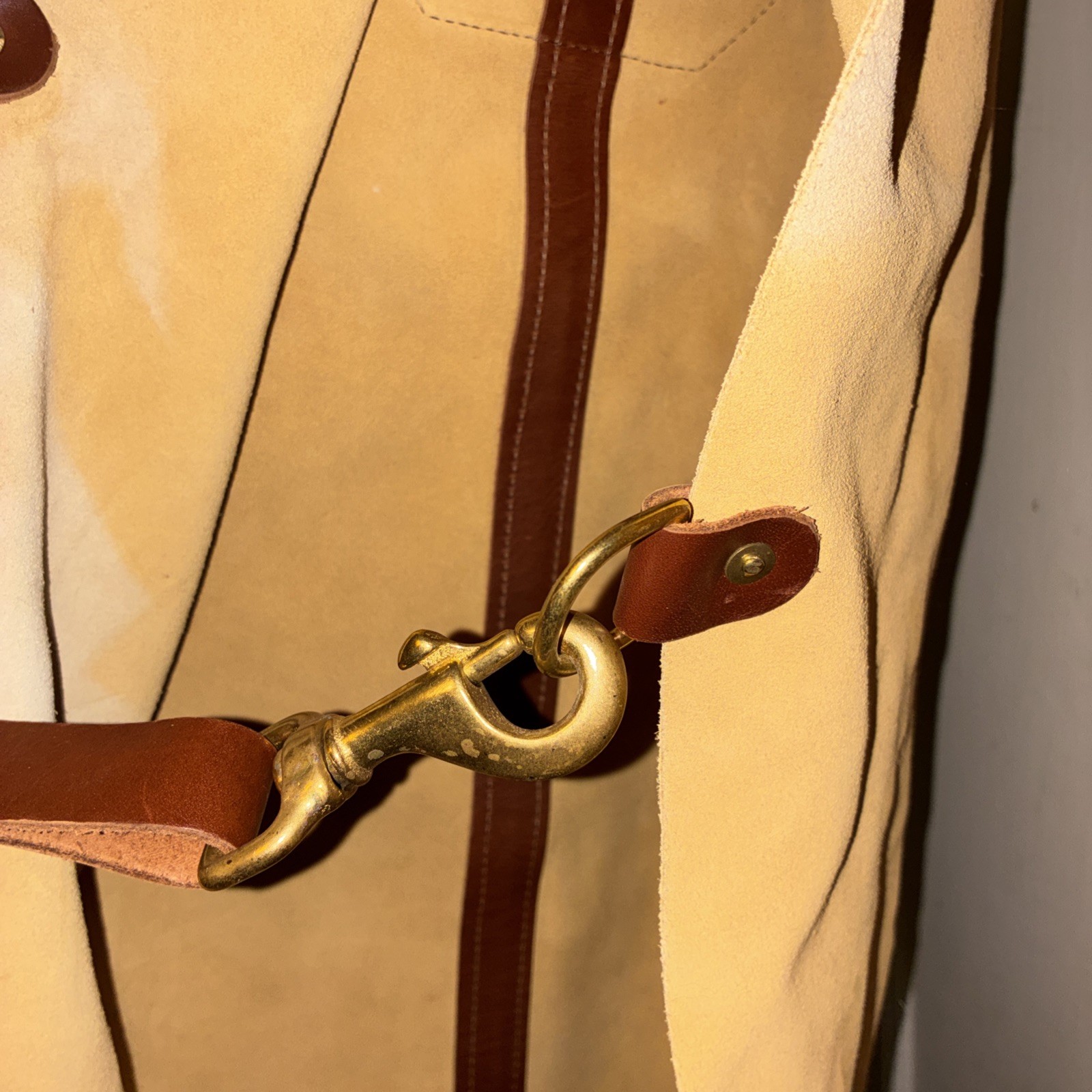 Garrett Wade USA Full Suede, cross-back strapsShop Apron, brass hardware
