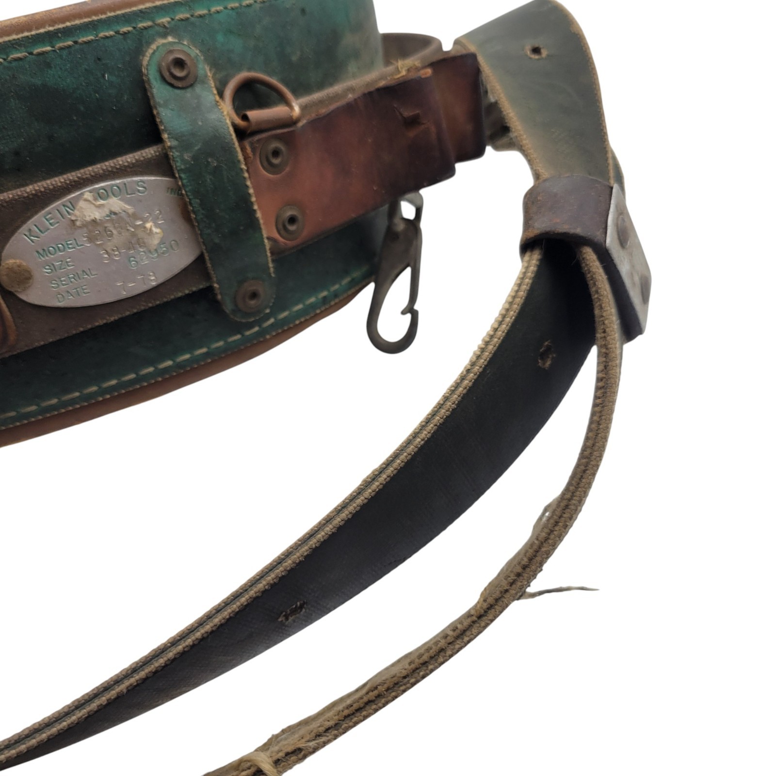 Klein Tools 5266N-22D Semi-Floating Body Belt Style 5266N 22-Inch Size 38-46 USE