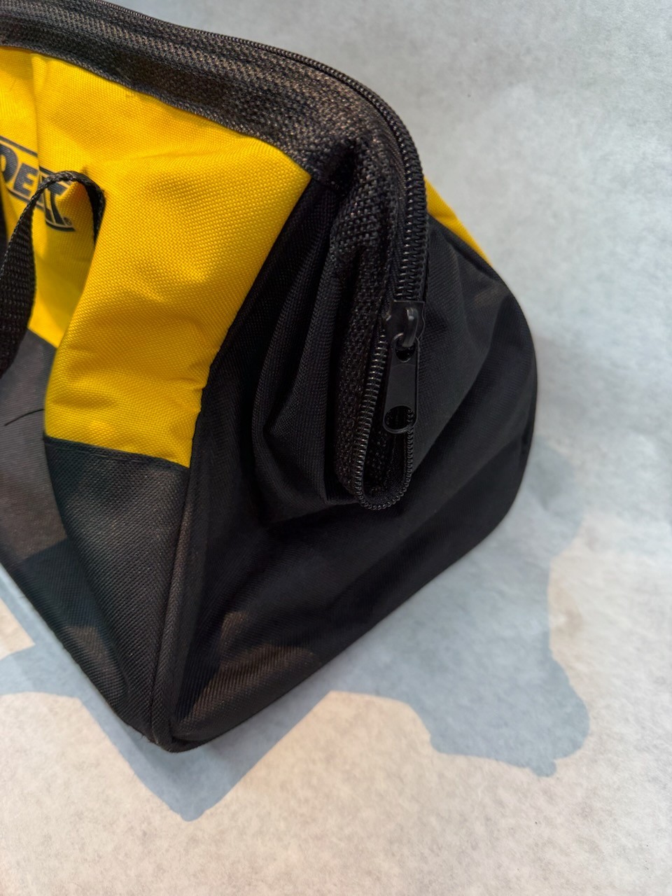 DeWalt 13 in. Nylon Heavy Duty Tool Bag 13″x10″x10″