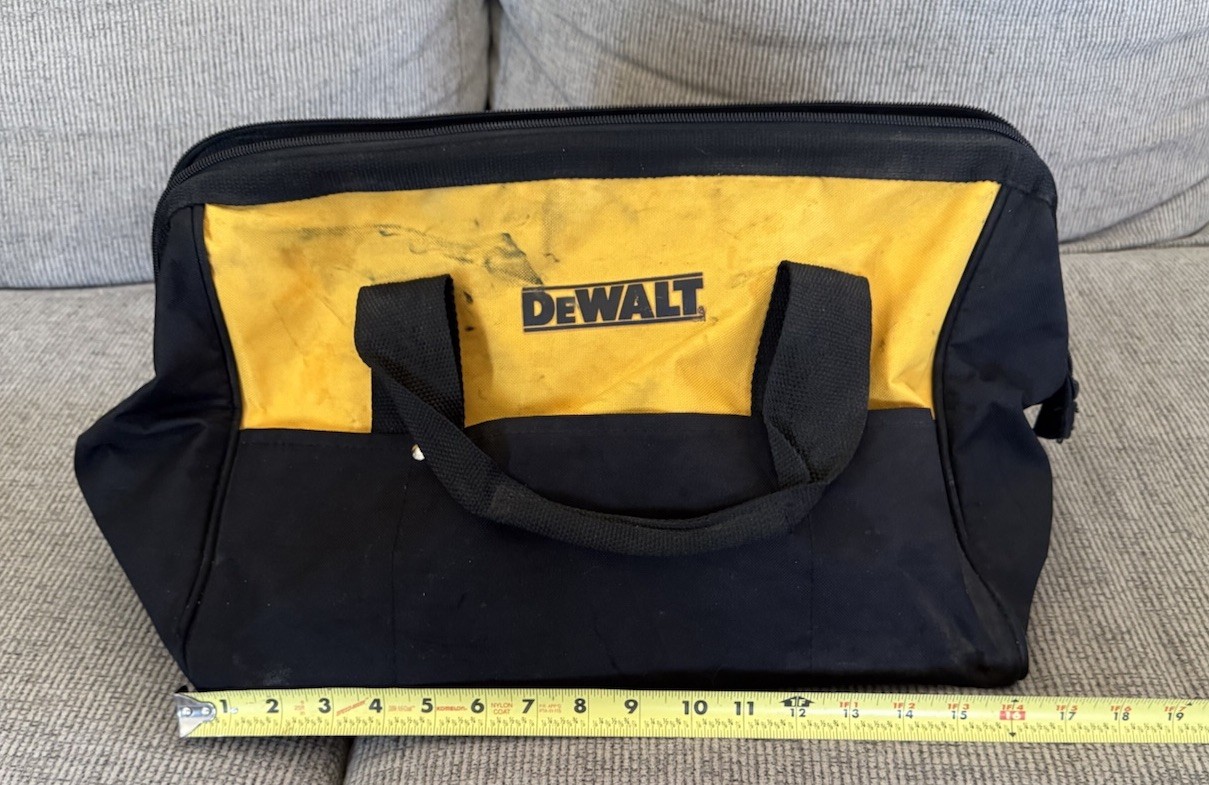 New Dewalt DCK019 Tool Bag Heavy Duty Ballistic Nylon 19” x 12″ x11″ w 6 pockets