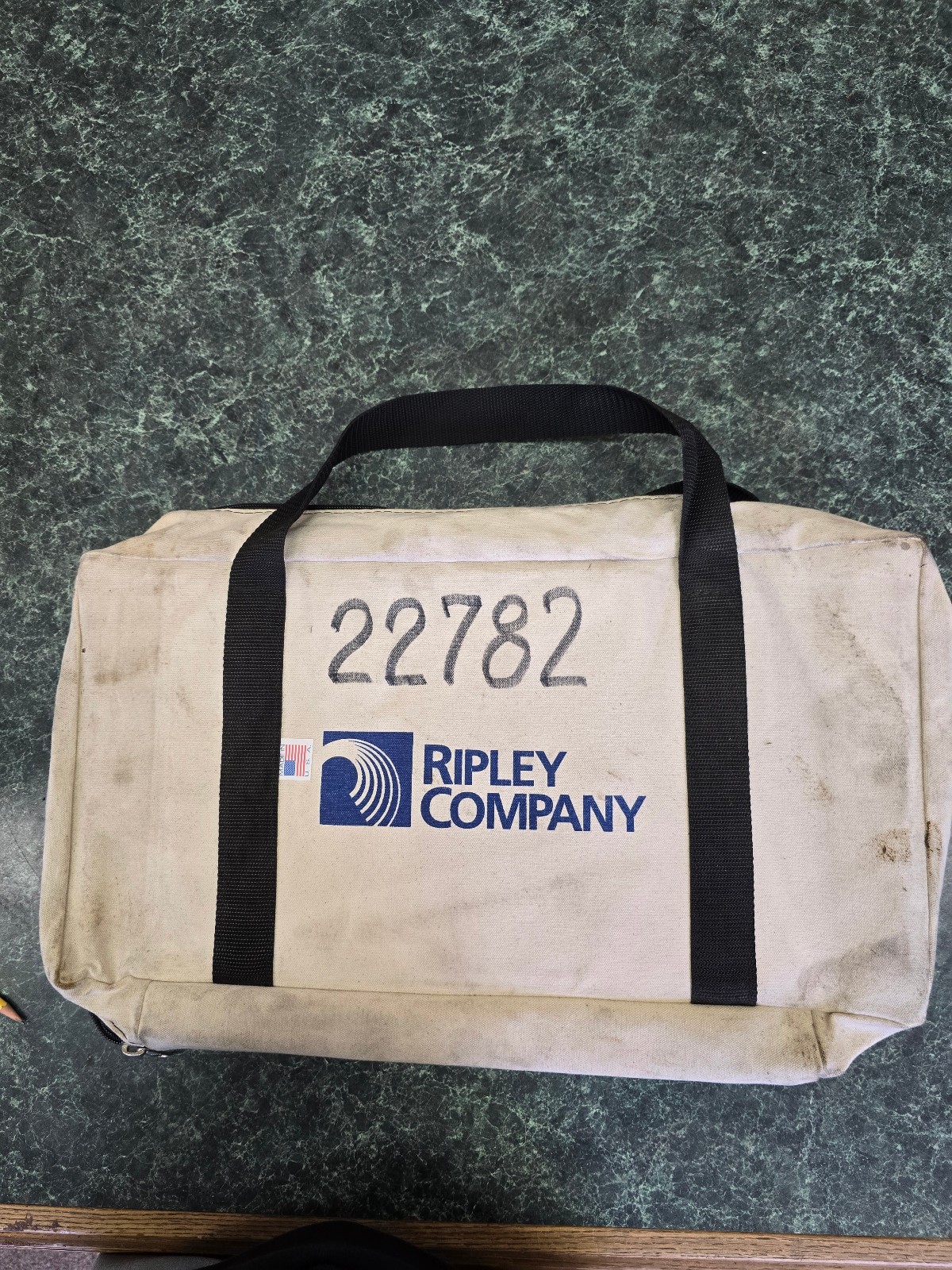RIPLEY COMPANY CANVAS HEAVY- DUTY TOOL BAG MADE IN USA