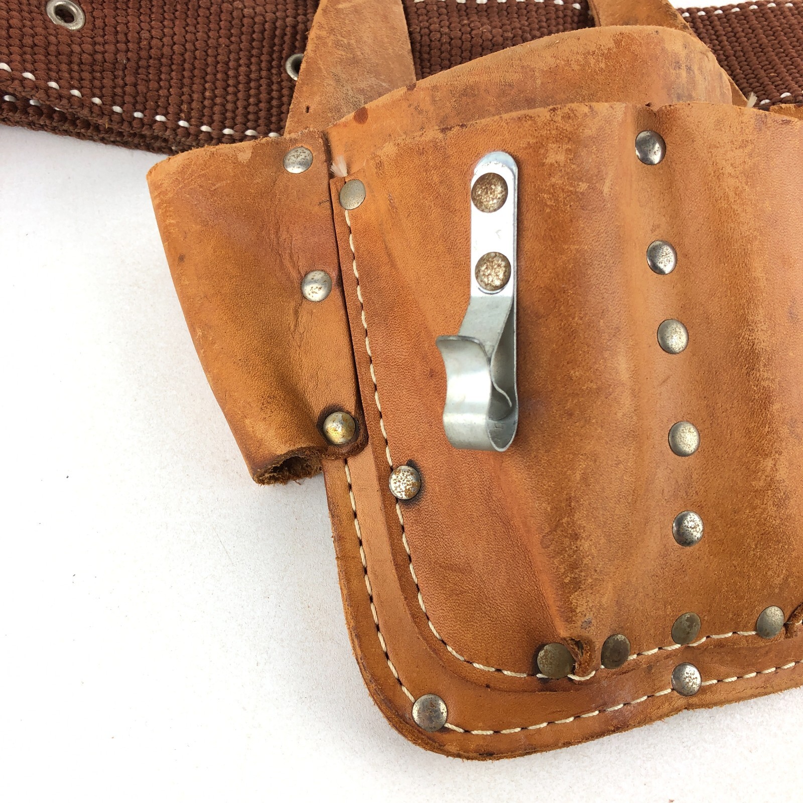 Action Leathercraft LP 403 Professional Tool Pouch With 4 Pockets & Belt USA