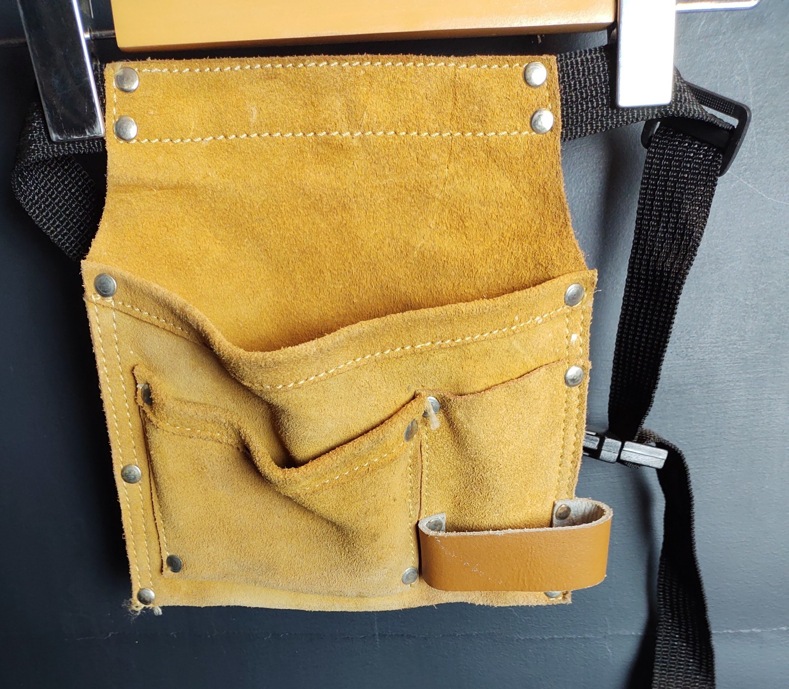 Leather Tool Belt Pouch Suede Split Hide Multi Pocket Carpenter Electrician