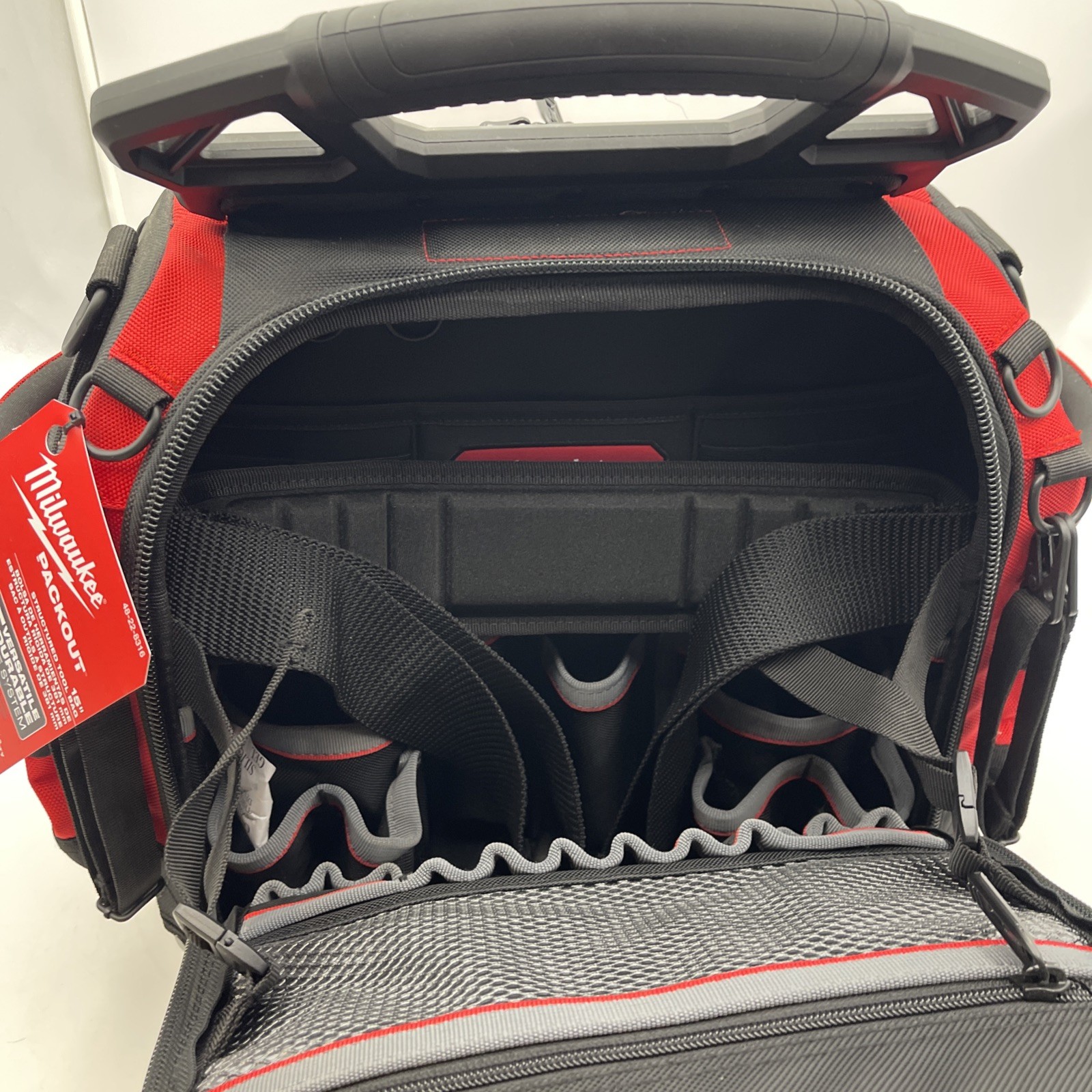 Milwaukee 48-22-8316 PACKOUT 15″ Structured Tool Bag 🔥NEW🔥