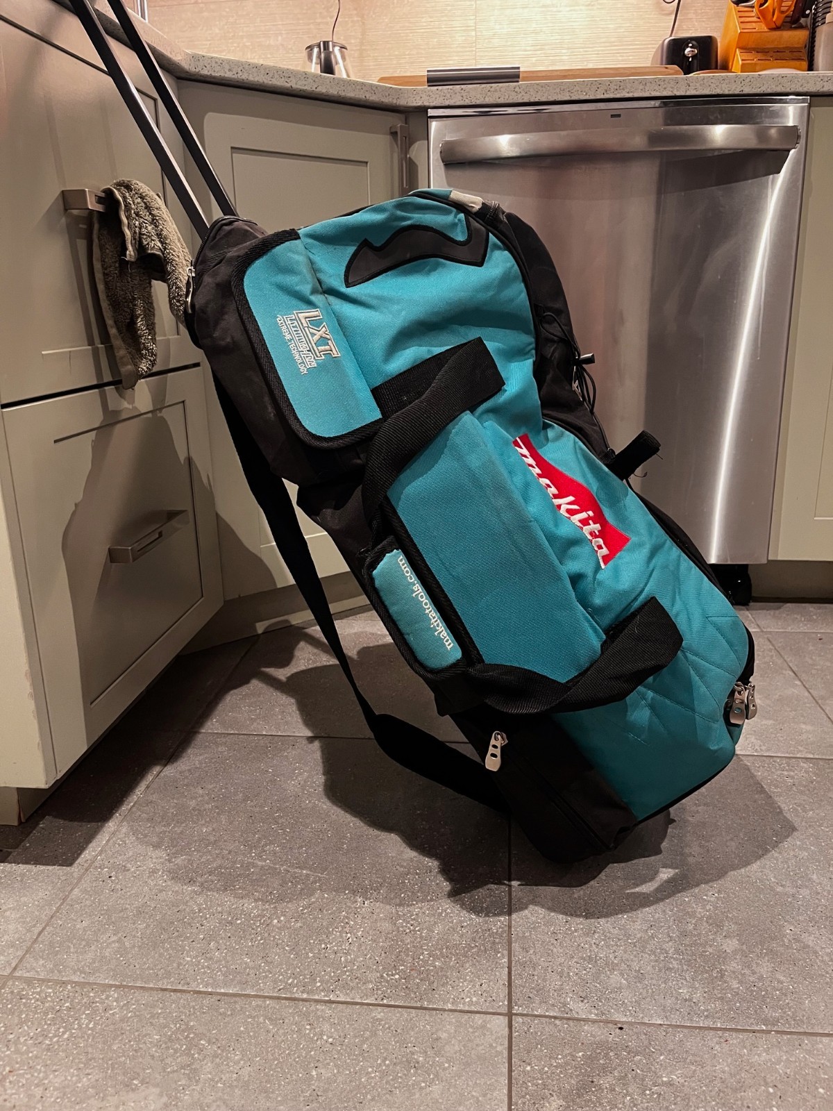 Makita 831269-3 LXT Rolling Tool Bag with Wheel – Large