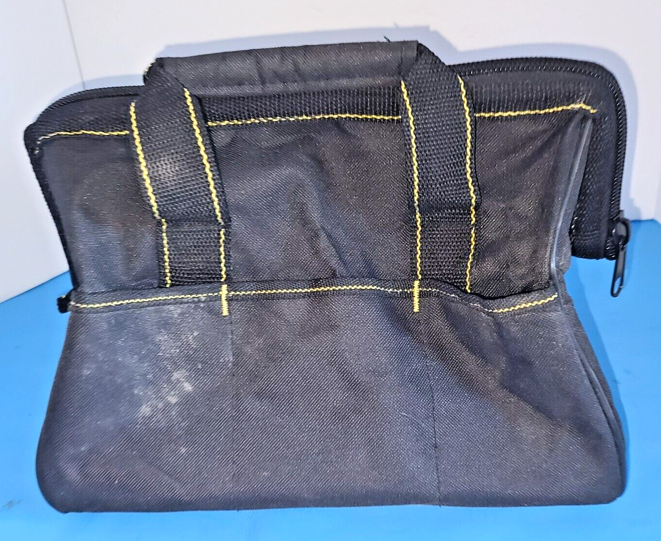 Voyager Soft Tool Bag Fifteen Inside Pockets with Six Outside Pockets FREE SHIP!