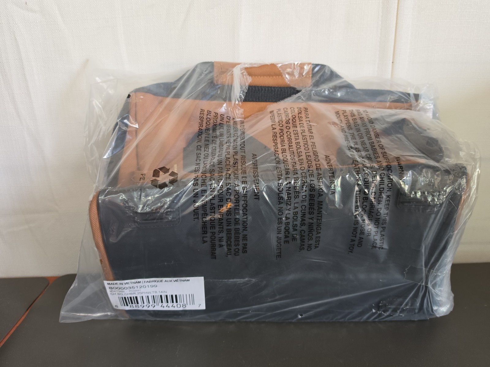 Carhartt 14 Inch Heavyweight Tool Bag with 26 Pockets, NWT