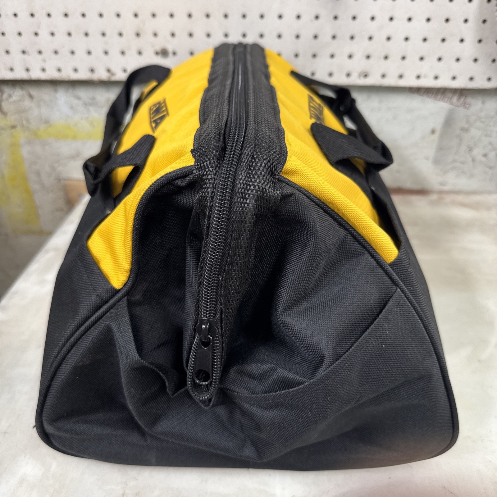 DEWALT DCK019 Tool Bag