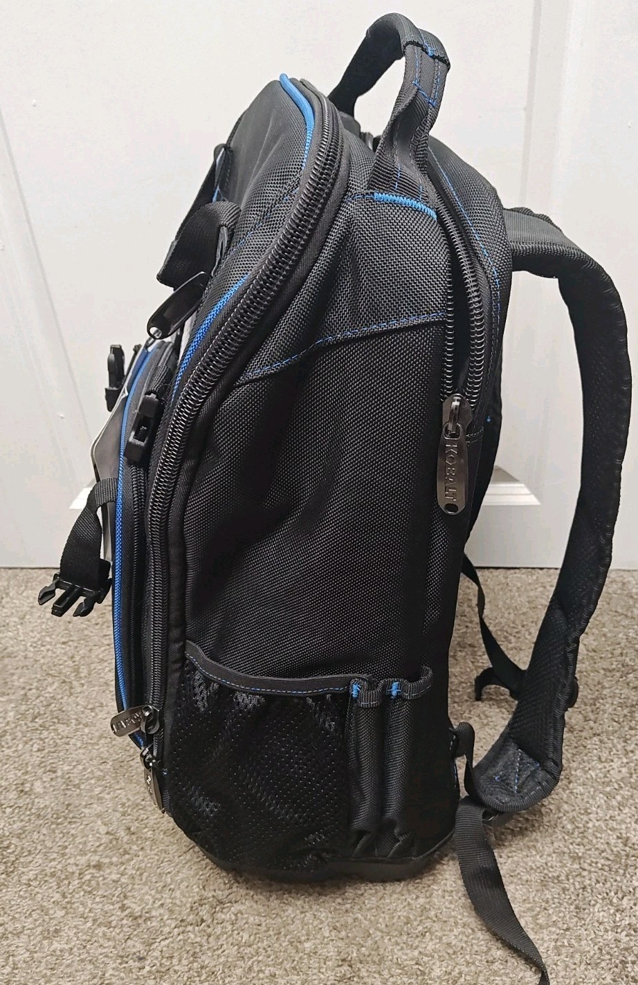 Kobalt Tool Backpack Hard Molded Base FFE 33 Pockets 19*15*8 #2416964