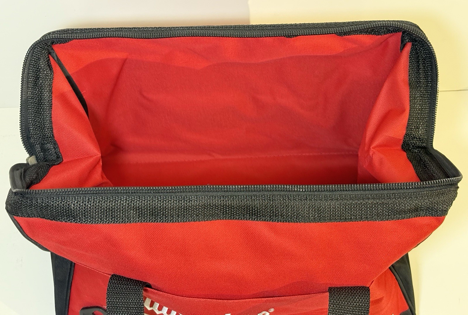 Milwaukee M18 Fuel Heavy Duty Soft Side Contractor Bag 16″ x 10″ x 10″ Medium