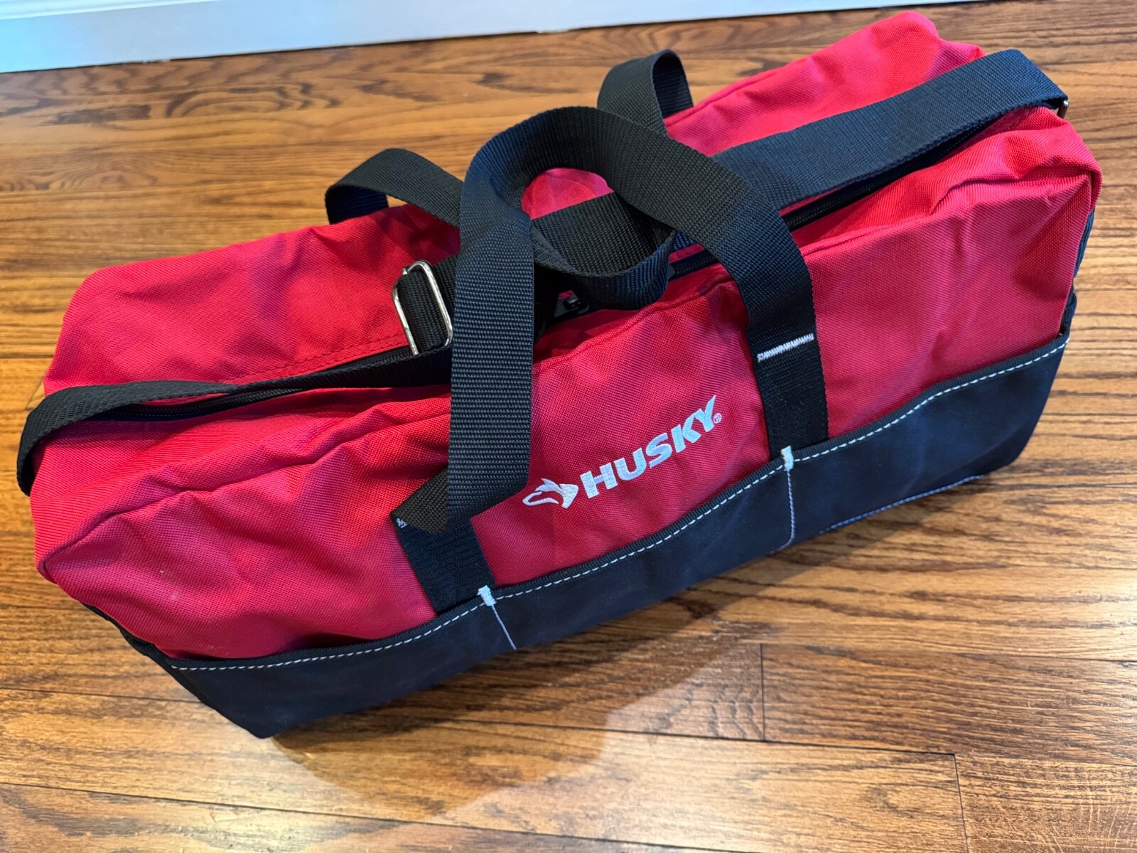 2 NWOT Husky Water Resistant 10 Pocket Tool Bags 20″ x 6″ x 9″ Buyer gets both
