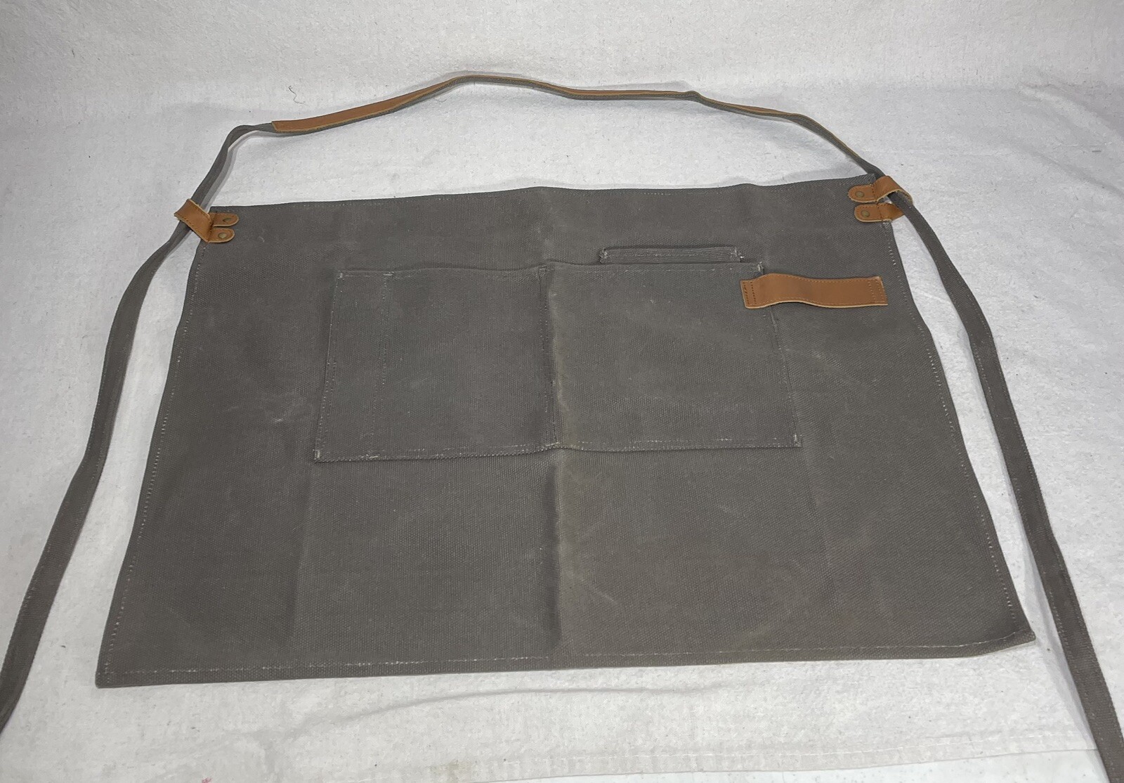 Waxed Canvas Half Apron with Leather – Hilton Carter for Target – Brown B6
