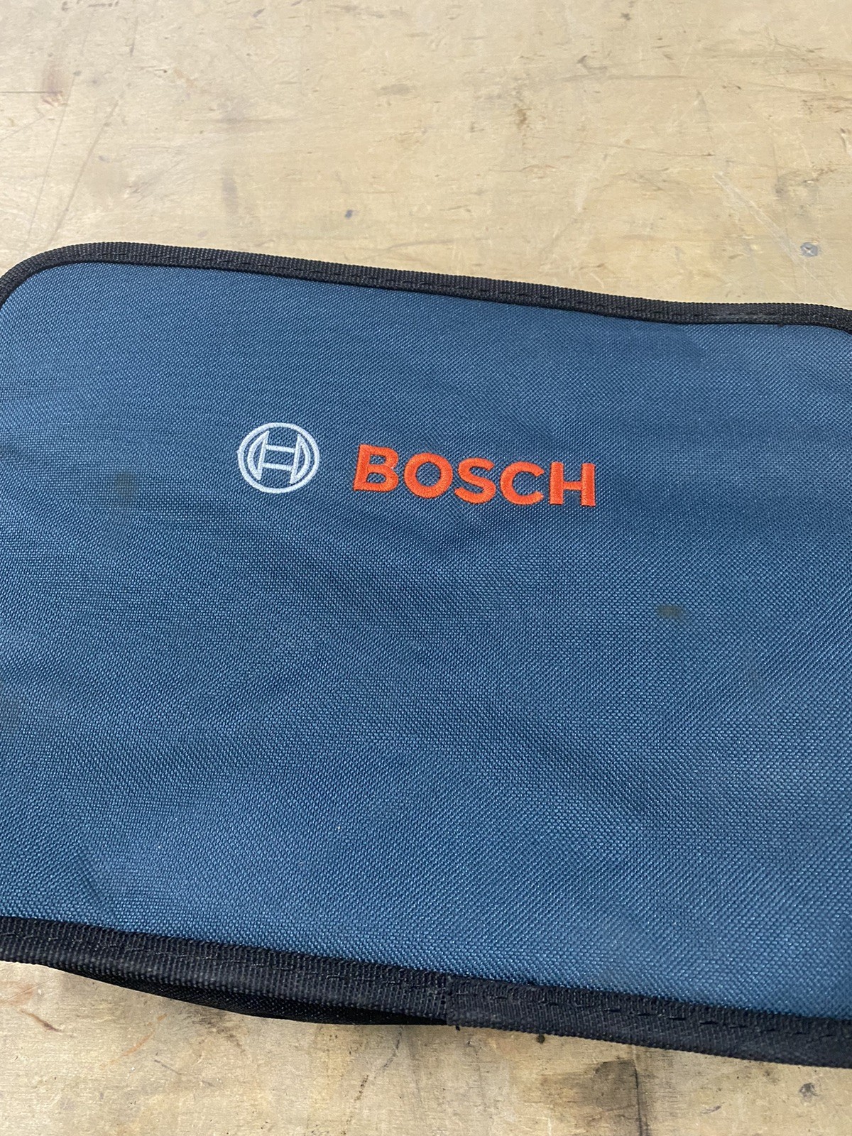 Genuine Bosch 12V MAX Tool Soft Case 12″x8.5″x3″ #2610937783