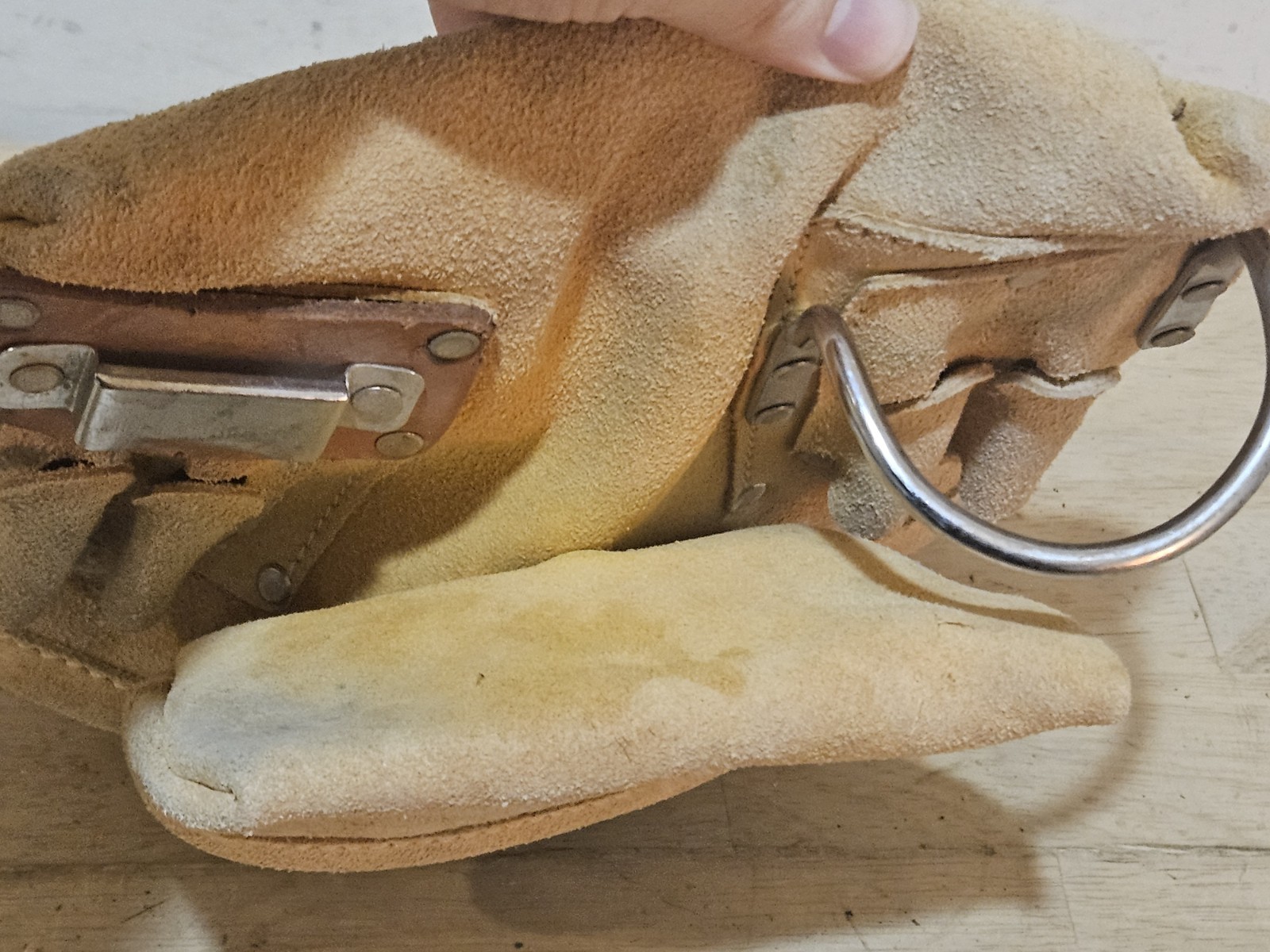 CLC Custom Leathercraft 1923X Suede 10 Pockets Tool Pouch VGC
