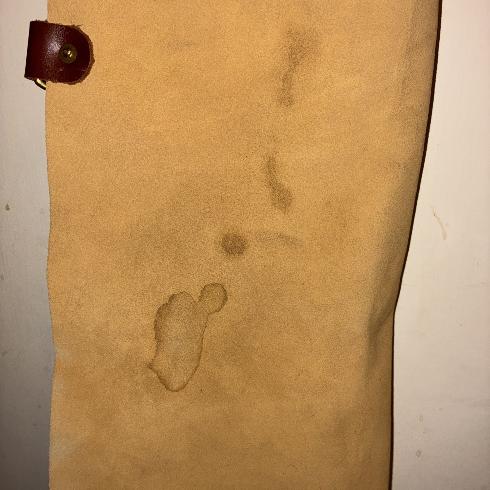 Garrett Wade USA Full Suede, cross-back strapsShop Apron, brass hardware