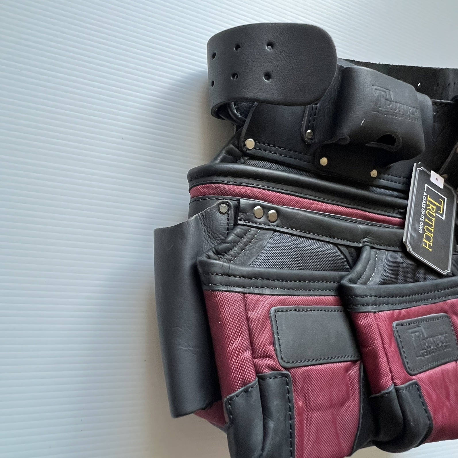 NEW Trutech Heavy Duty Leather & Nylon Tool Belt, Maroon & Black , TT-1650-R