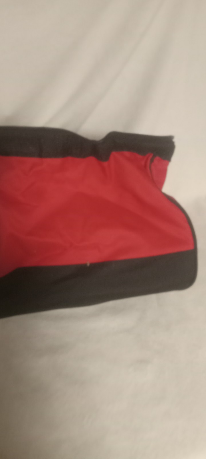 MILWAUKEE TOOL BAG 10.5×9.5×11″ RED WITH BLACK, HOLDS UP TO 2-3 TOOLS+ – NEW