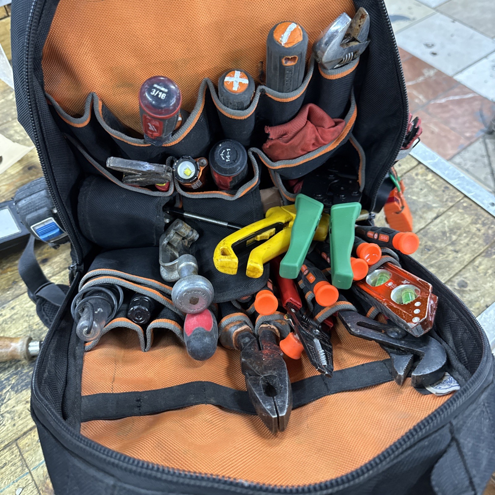 Klein Tools 55475 Tool Bag Backpack: 35 Pockets Tradesman Pro 17.5” + Tools Lot