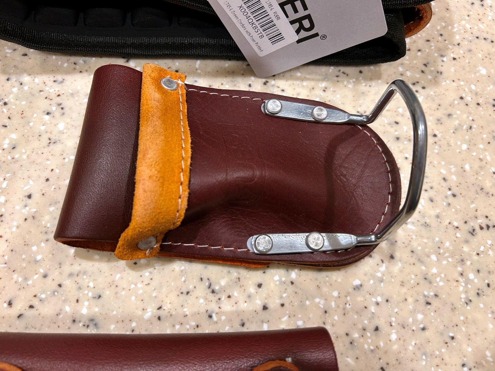 NEW FUERI Electrician’s Heavy Duty 26 Pocket Leather-Nylon Tool Belt & Bag Combo