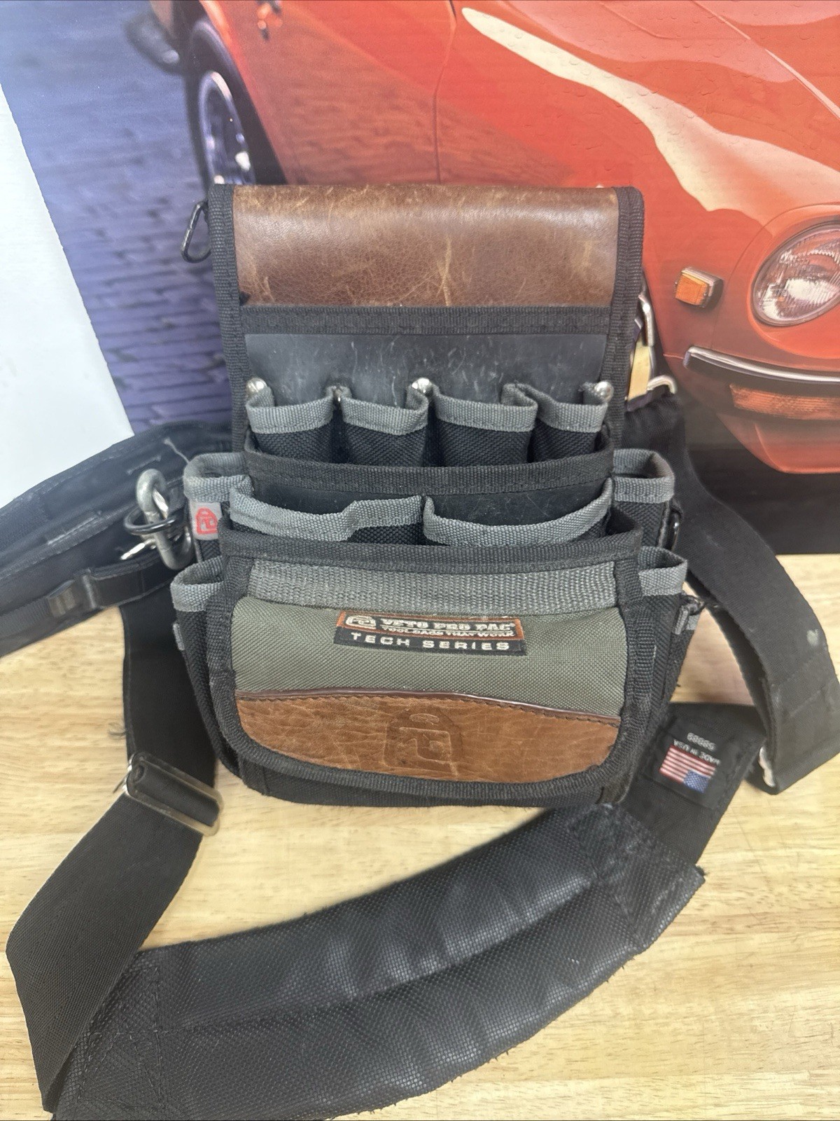 Veto Pro Pac Tech Series TP4 W/ Klein Shoulder Strap & Maxpedition Tool Pouch