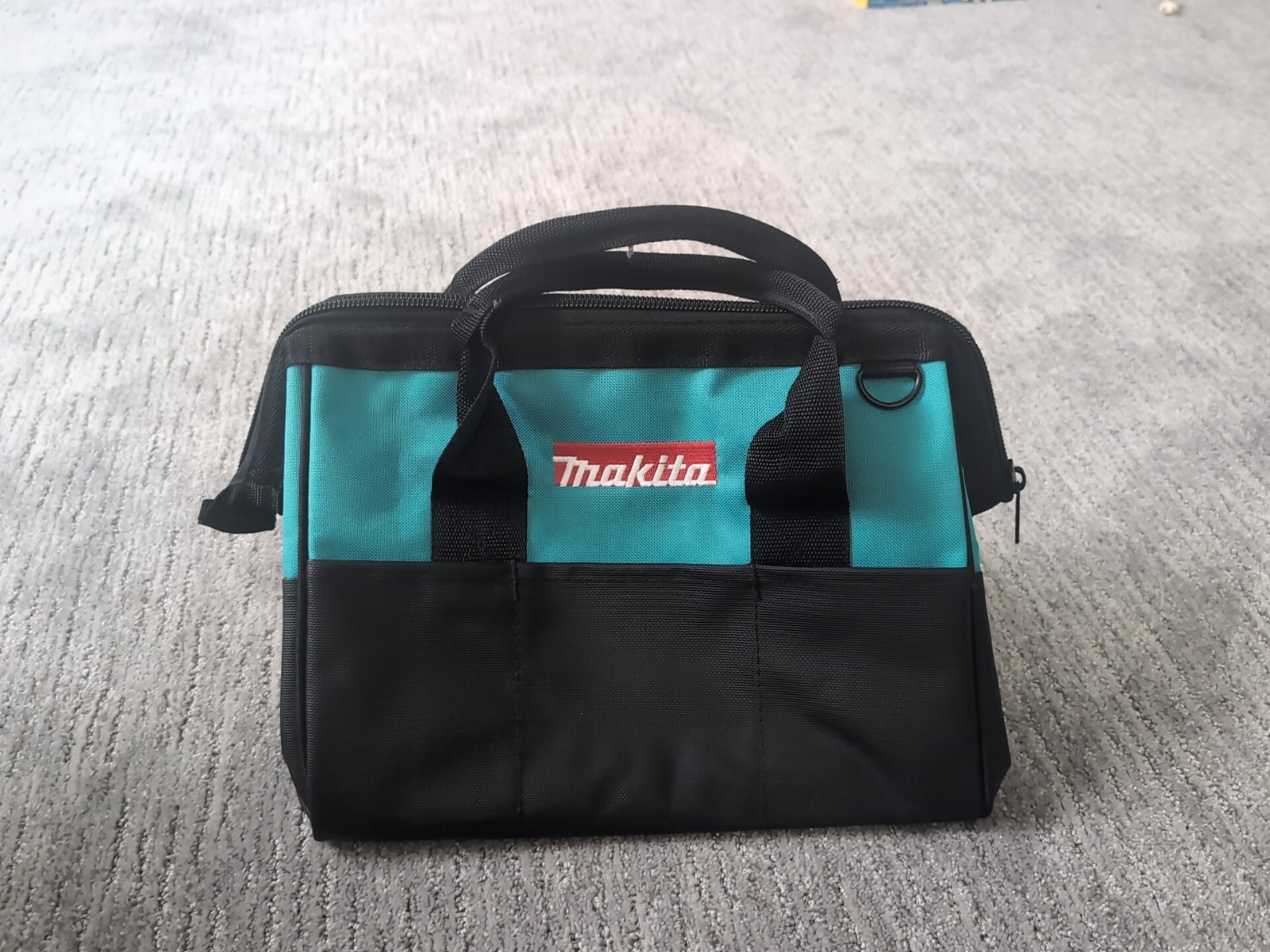 MAKITA 831253-8, 14 INCH CONTRACTOR TOOL BAG