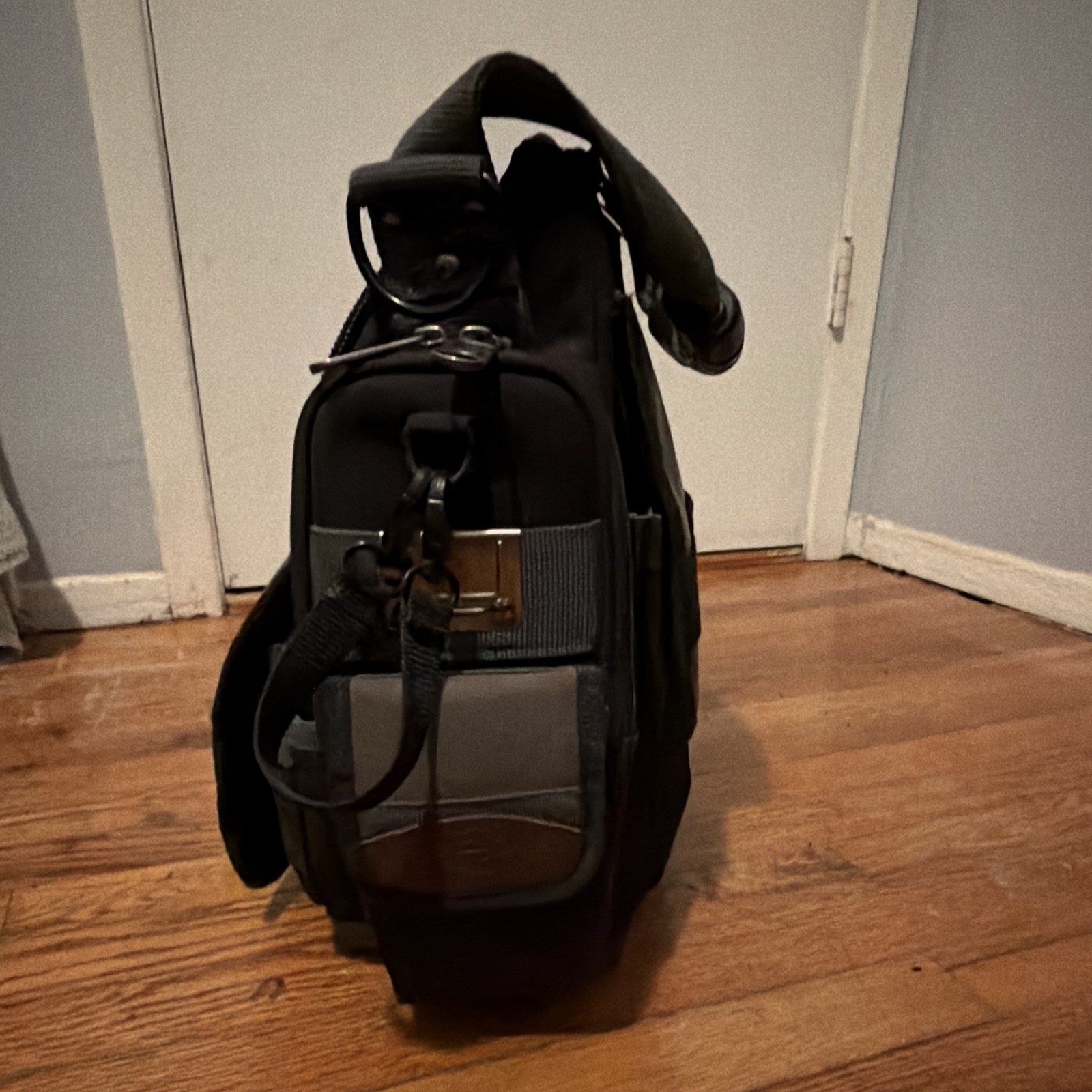 VETO PRO PAC Tech Pac Tool Backpack Black/Gray Padded Straps w/ Handle