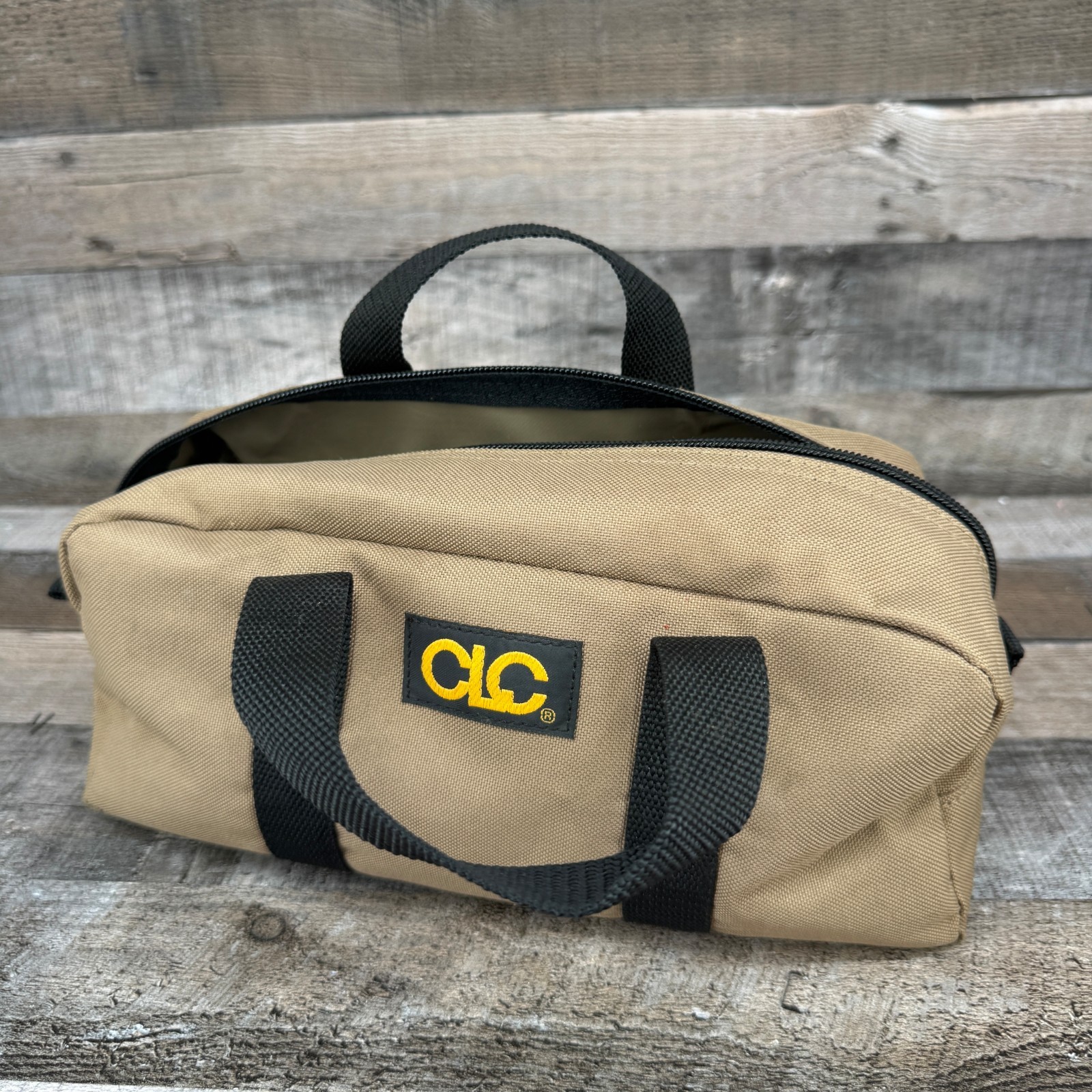 CLC Custom Leathercraft 1107 Utility Tote Missing Zipper