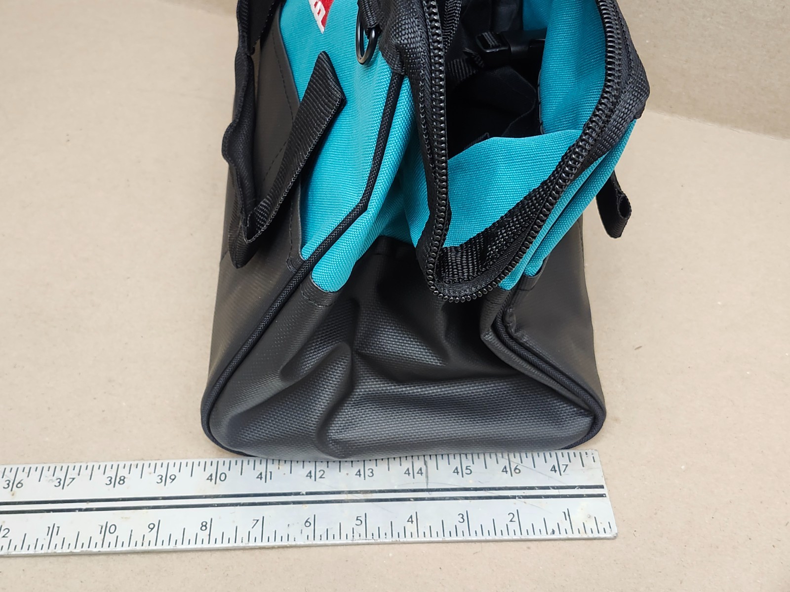 Makita 831253-8 Tool Bag, 14″X11»X9»