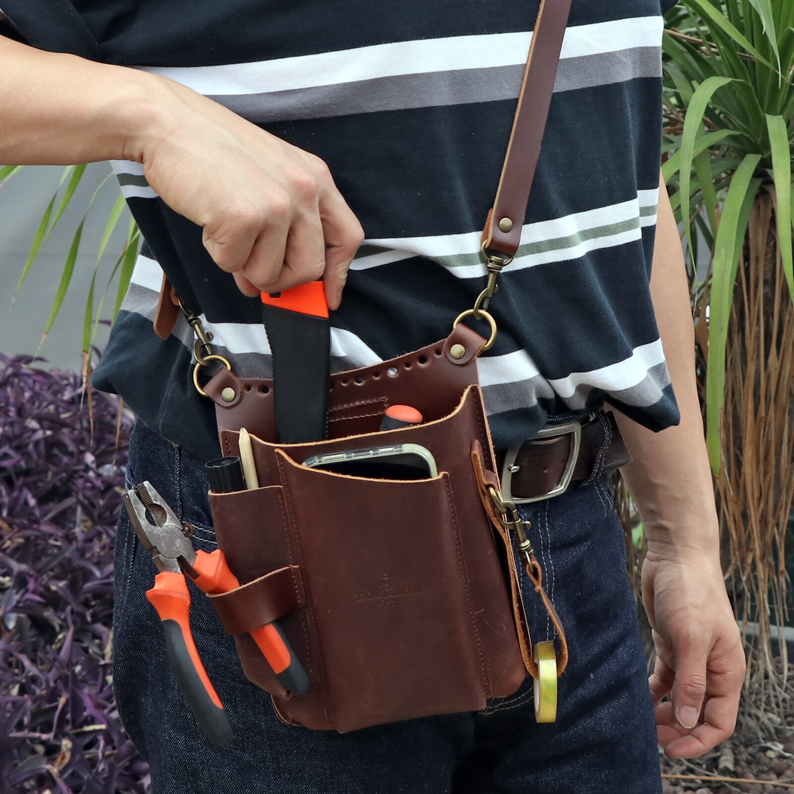 TOURBON 6-in-1 Leather Garden Tools Storage Belt Pouch Utility Shoulder Bag Gift