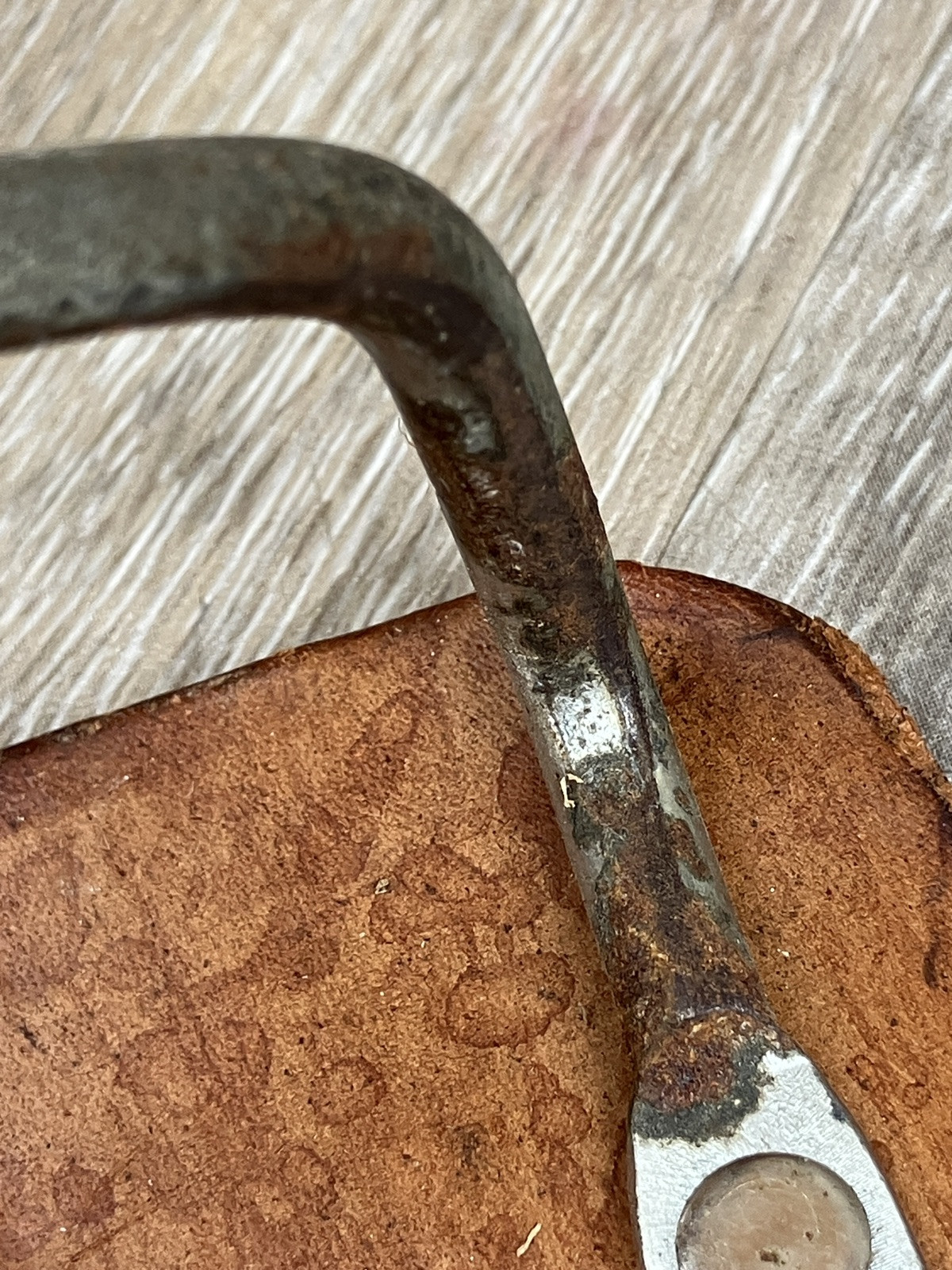 Nicholas Cowhide Hammer Loop Top Grain #439