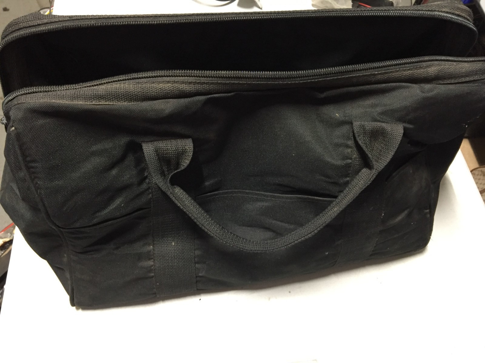 SKIL Heavy Duty Contractors Black Fabric Zippered Tool Duffle Bag 20″x12″x12″